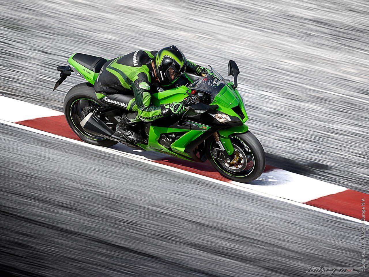 2013 KAWASAKI ZX 10R | Picture 2494145 motorcycle photo