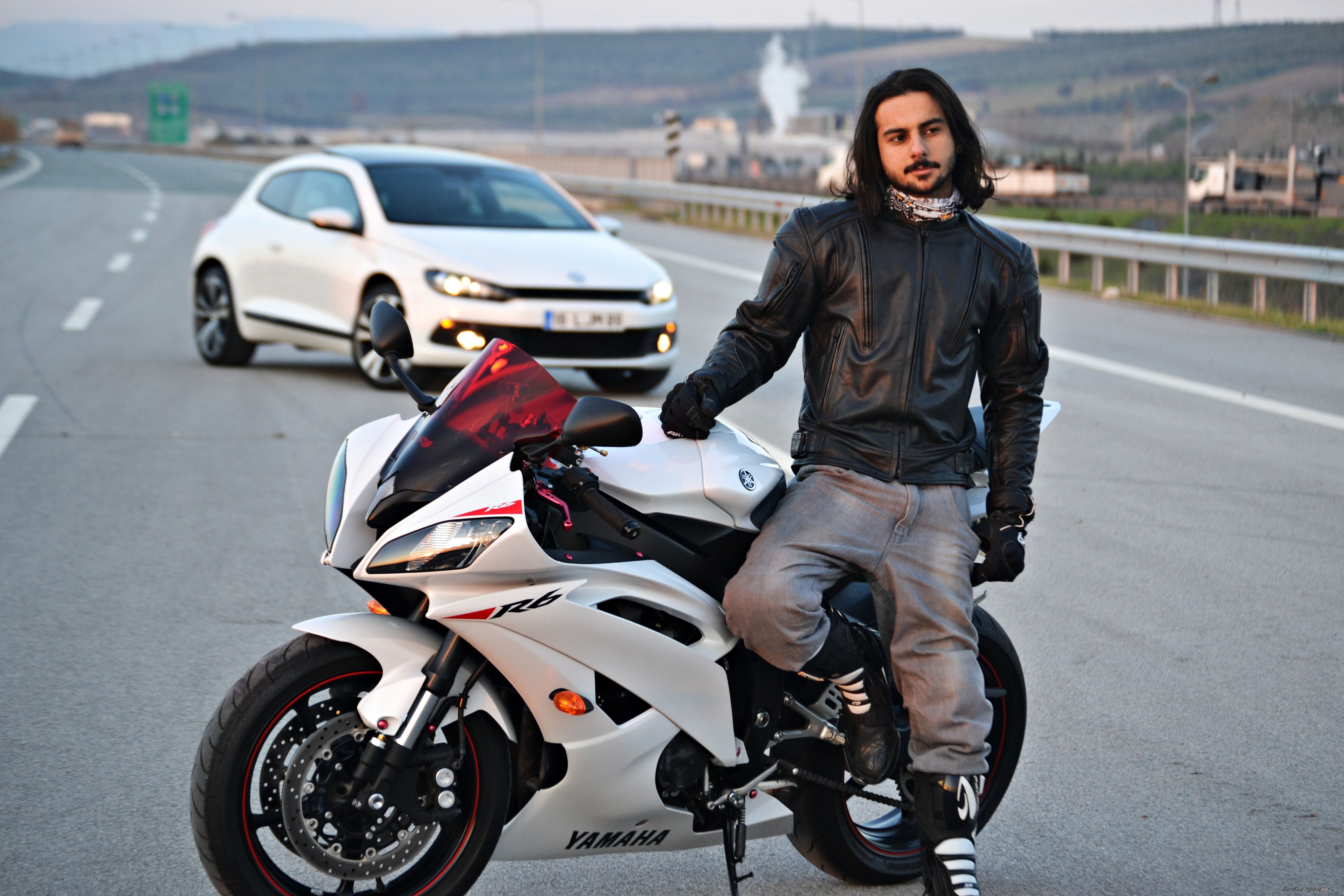 2011 YAMAHA YZF R6 | Picture 2497671 motorcycle photo