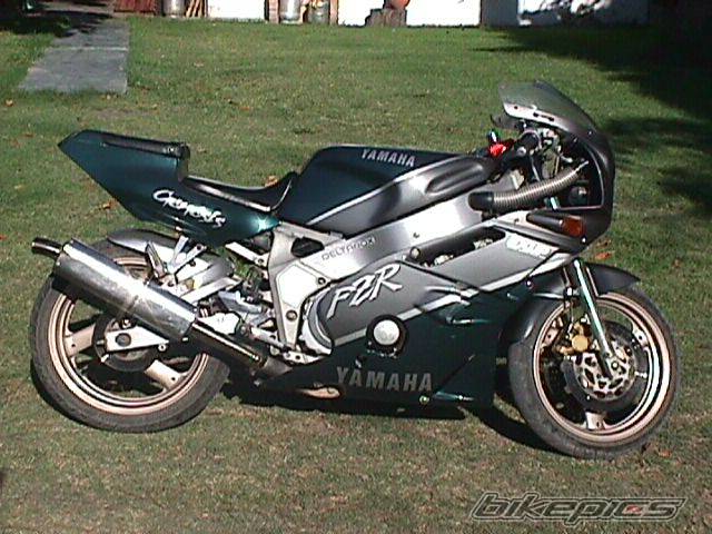 1993 YAMAHA FZR 400 | Picture 249874 motorcycle photo