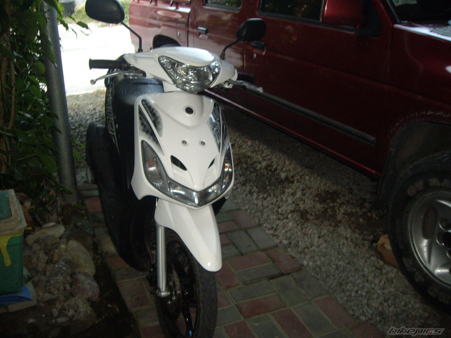2011 YAMAHA MIO 2 SPORTY | Picture 2499056 motorcycle photo