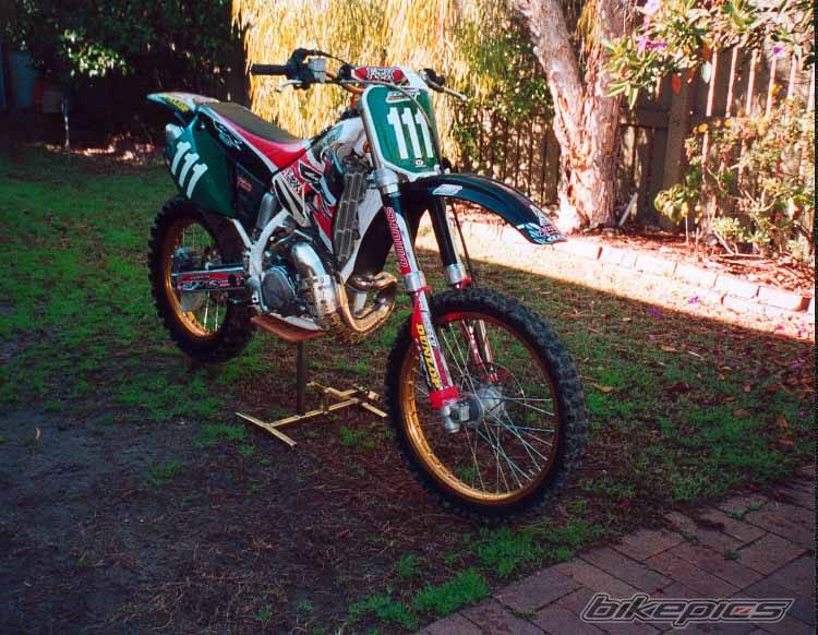 1996  CR 250 | Picture 25 motorcycle photo