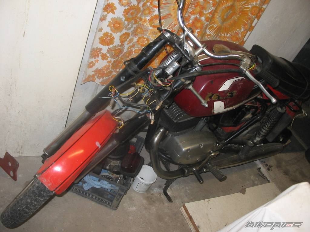 1989 CZ 175 | Picture 250129 motorcycle photo