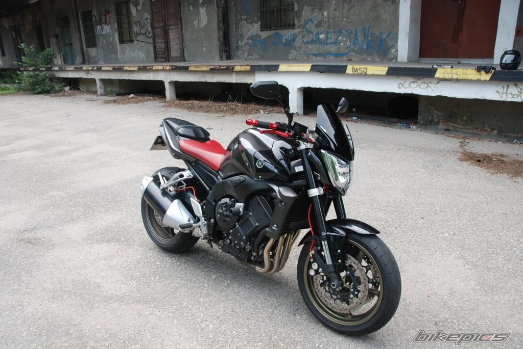 2009 YAMAHA FZ 1 | Picture 2501567 motorcycle photo