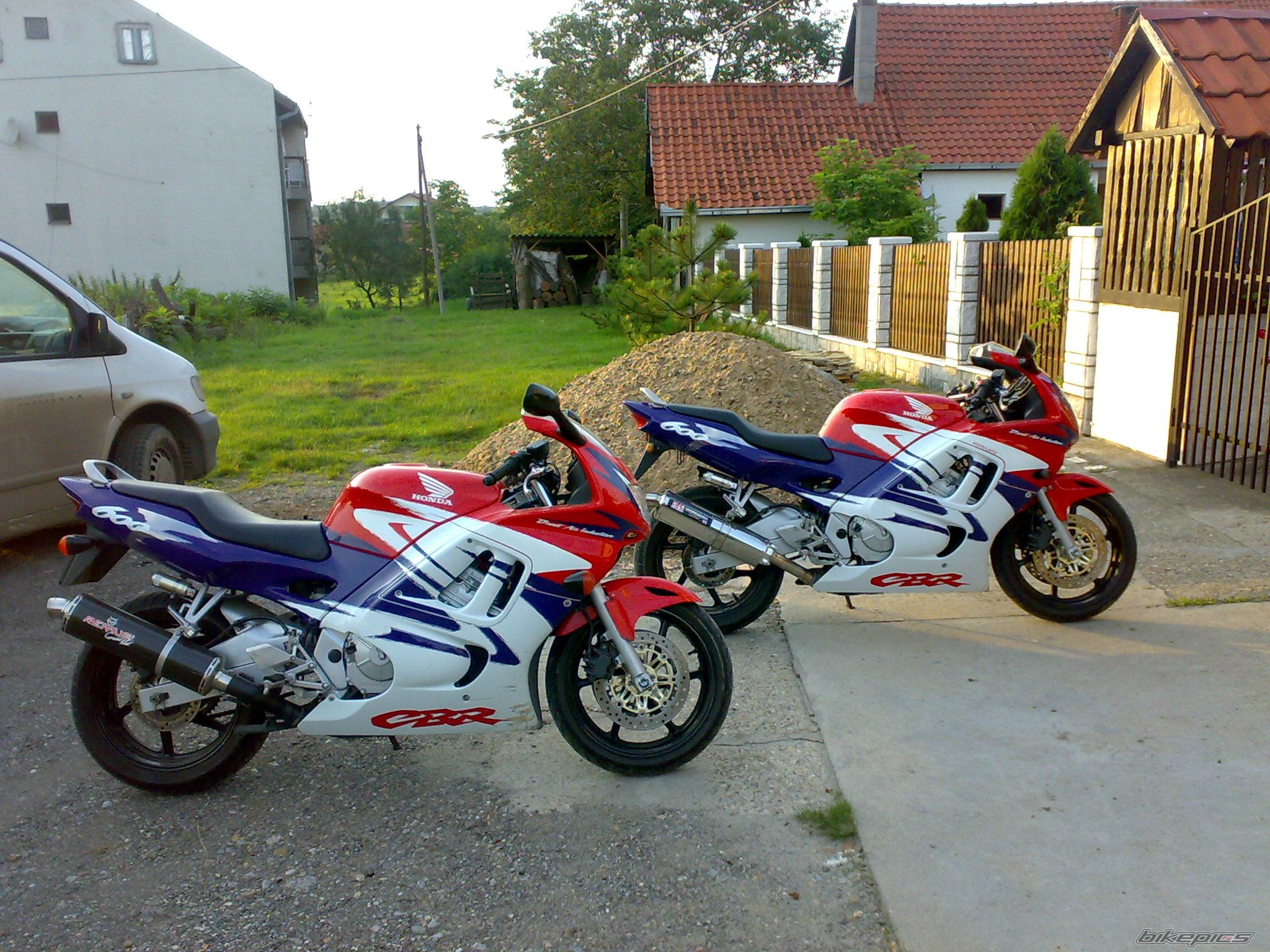1998 HONDA CBR 600 | Picture 2502495 motorcycle photo