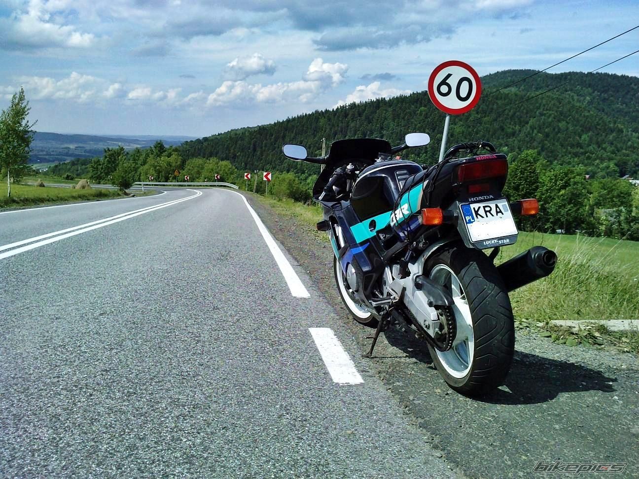 1991 HONDA CBR 600 | Picture 2507409 motorcycle photo