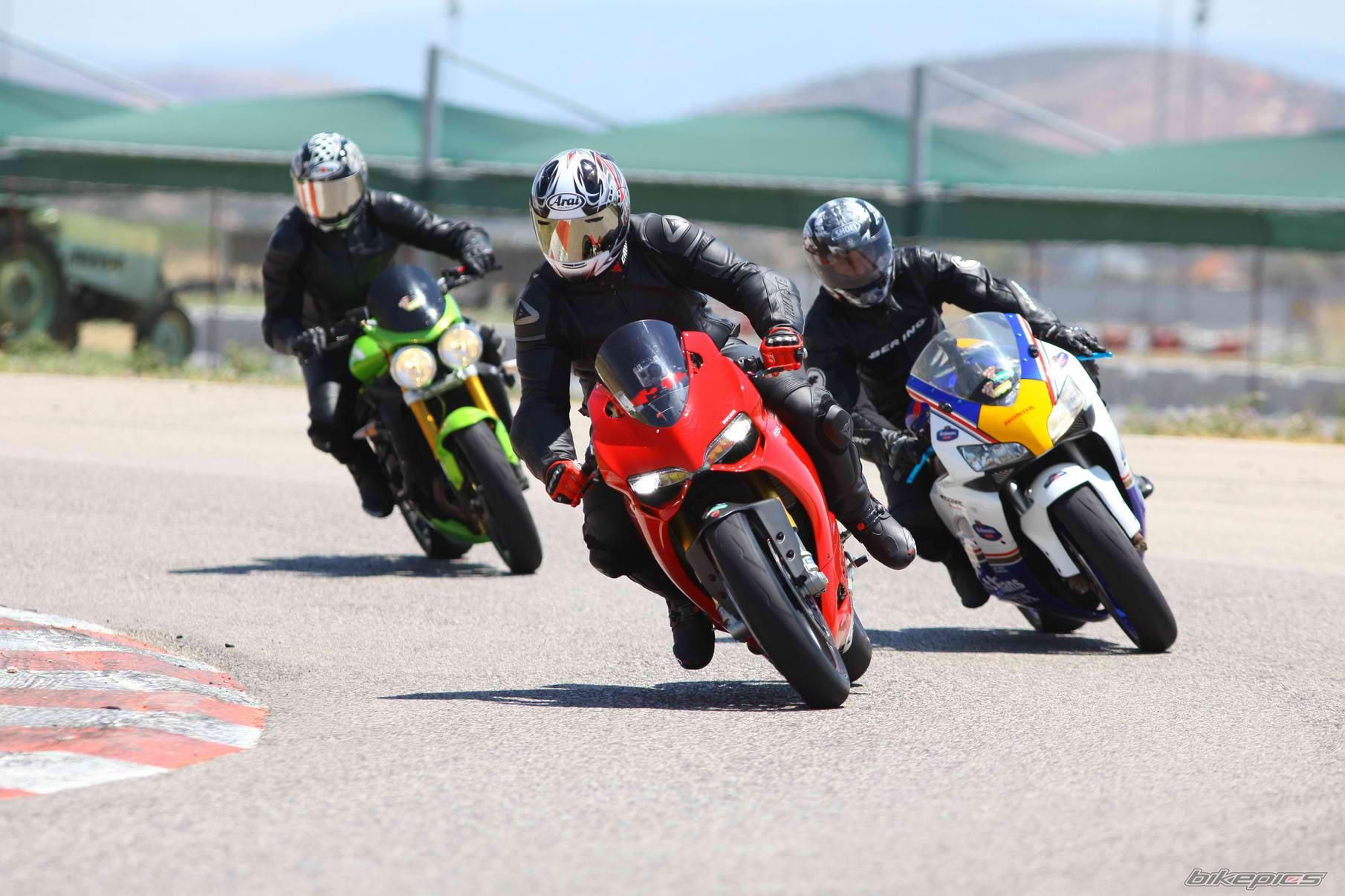 2012 DUCATI 1199 | Picture 2509327 motorcycle photo