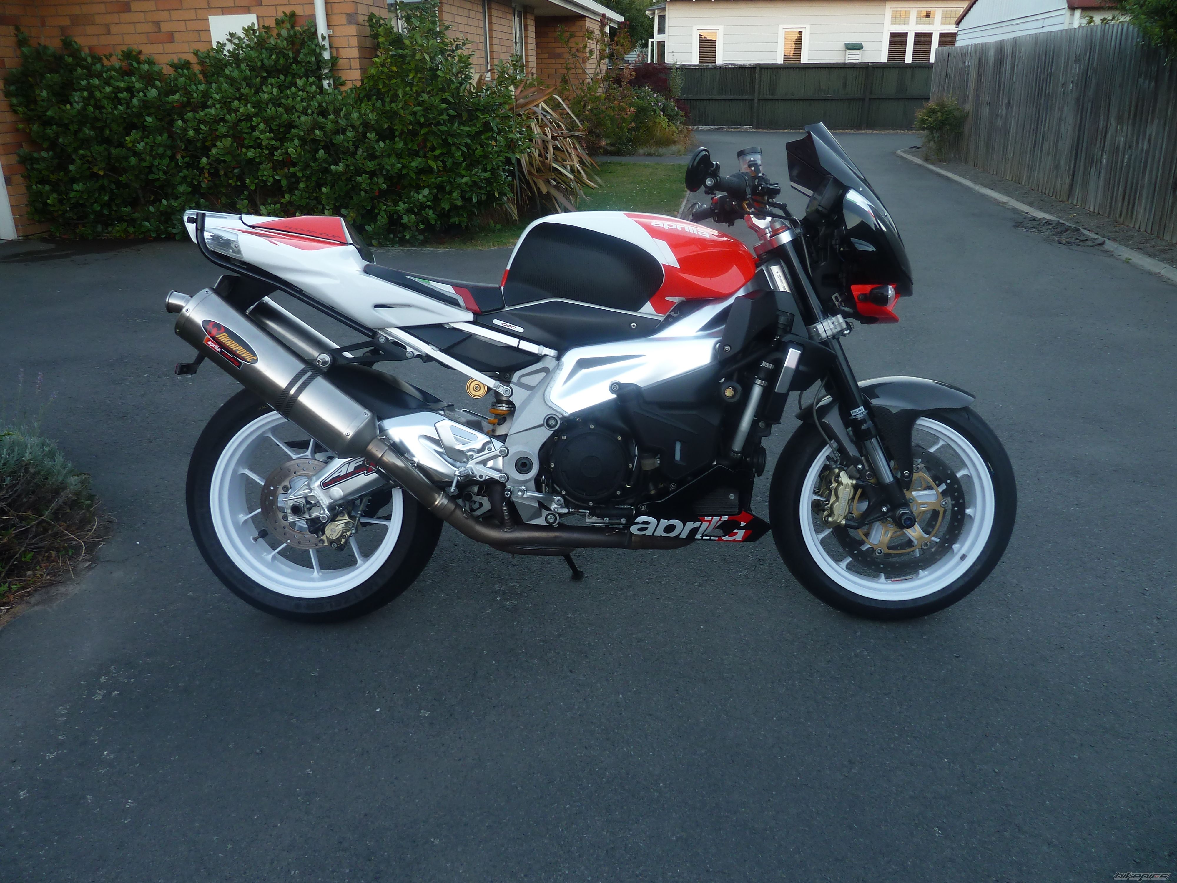 2008 APRILIA RSV MILLE TUONO | Picture 2509726 motorcycle photo