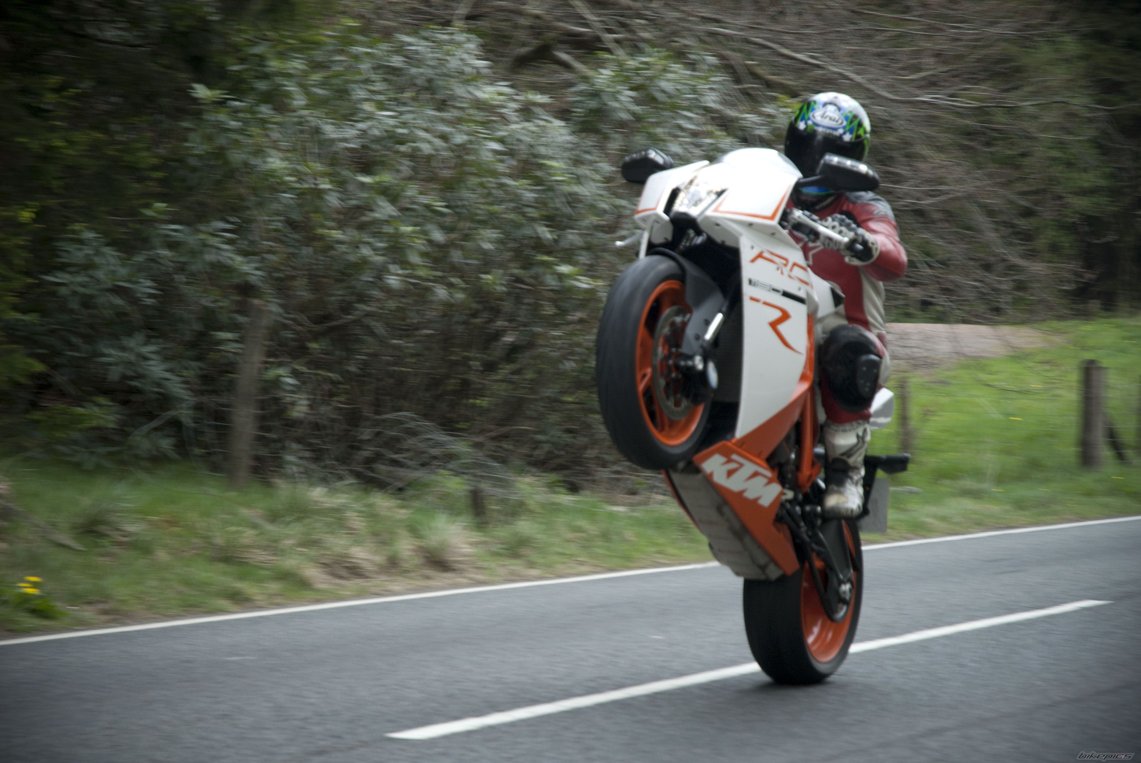 2011 KTM RC8 R | Picture 2509940 motorcycle photo