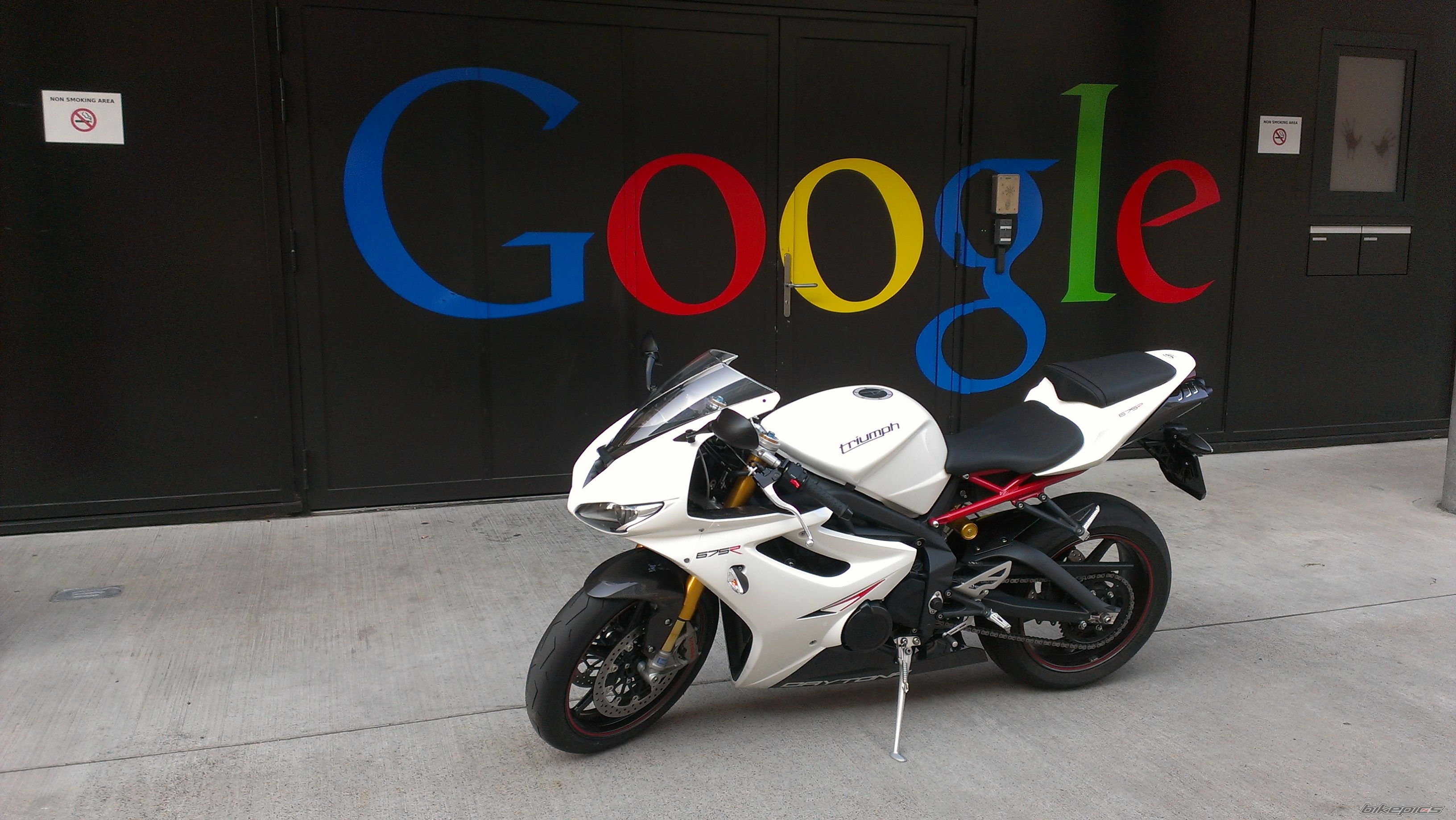 2012 TRIUMPH DAYTONA 675 | Picture 2510195 motorcycle photo