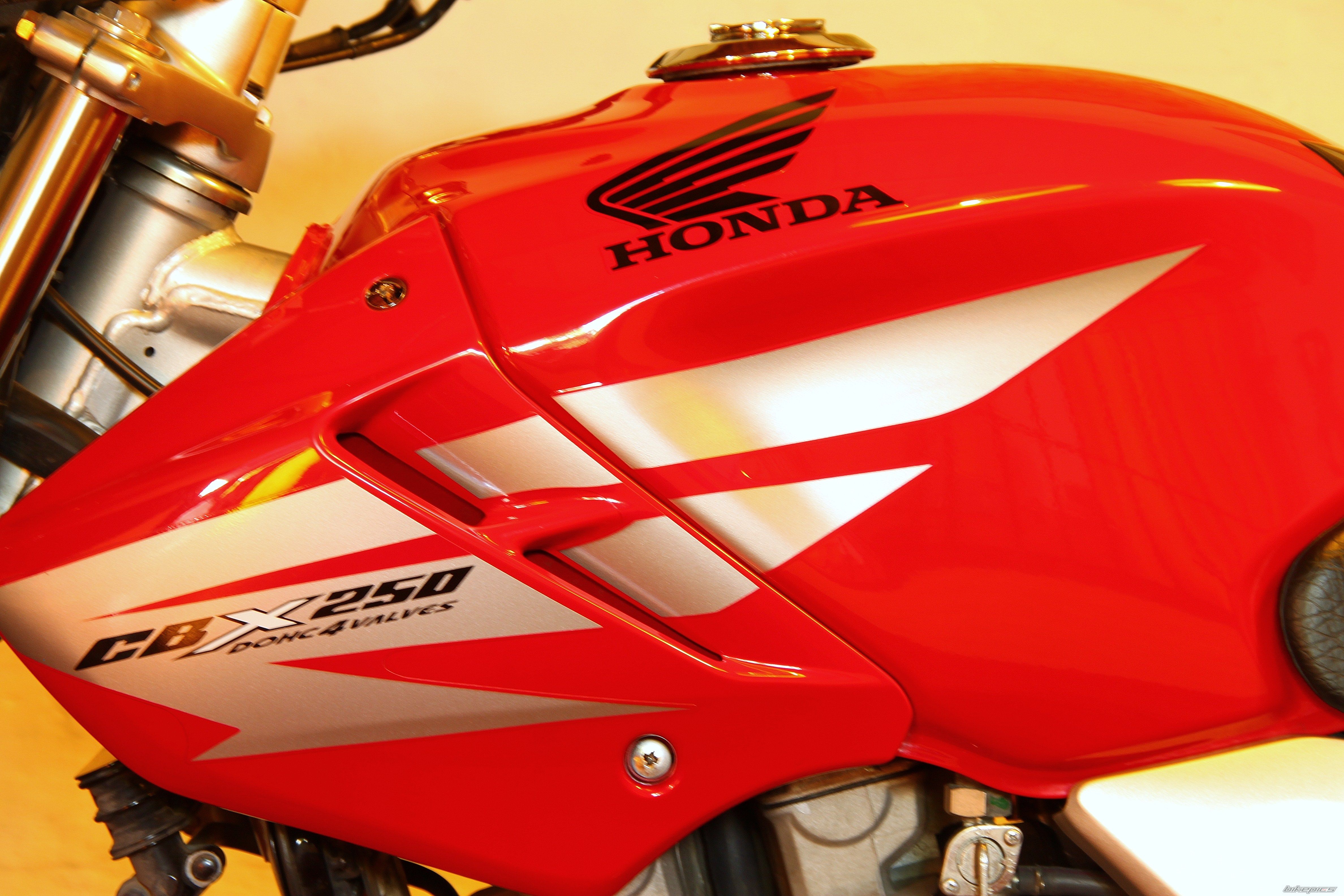 2012 HONDA TWISTER 250 | Picture 2512727 motorcycle photo
