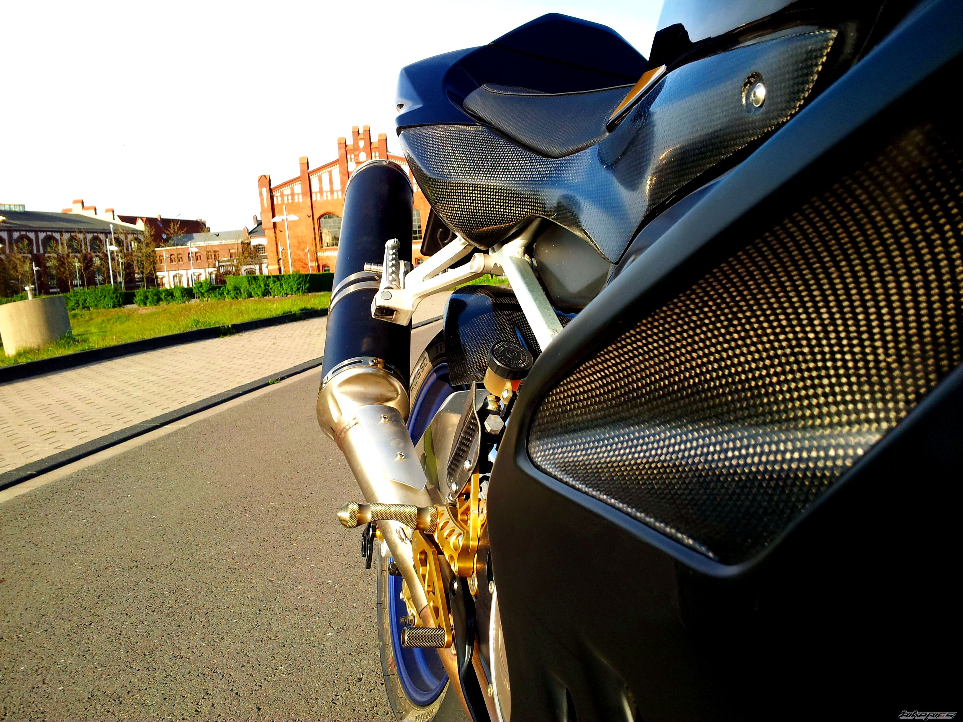 2004 APRILIA RSV MILLE FACTORY | Picture 2513269 motorcycle photo