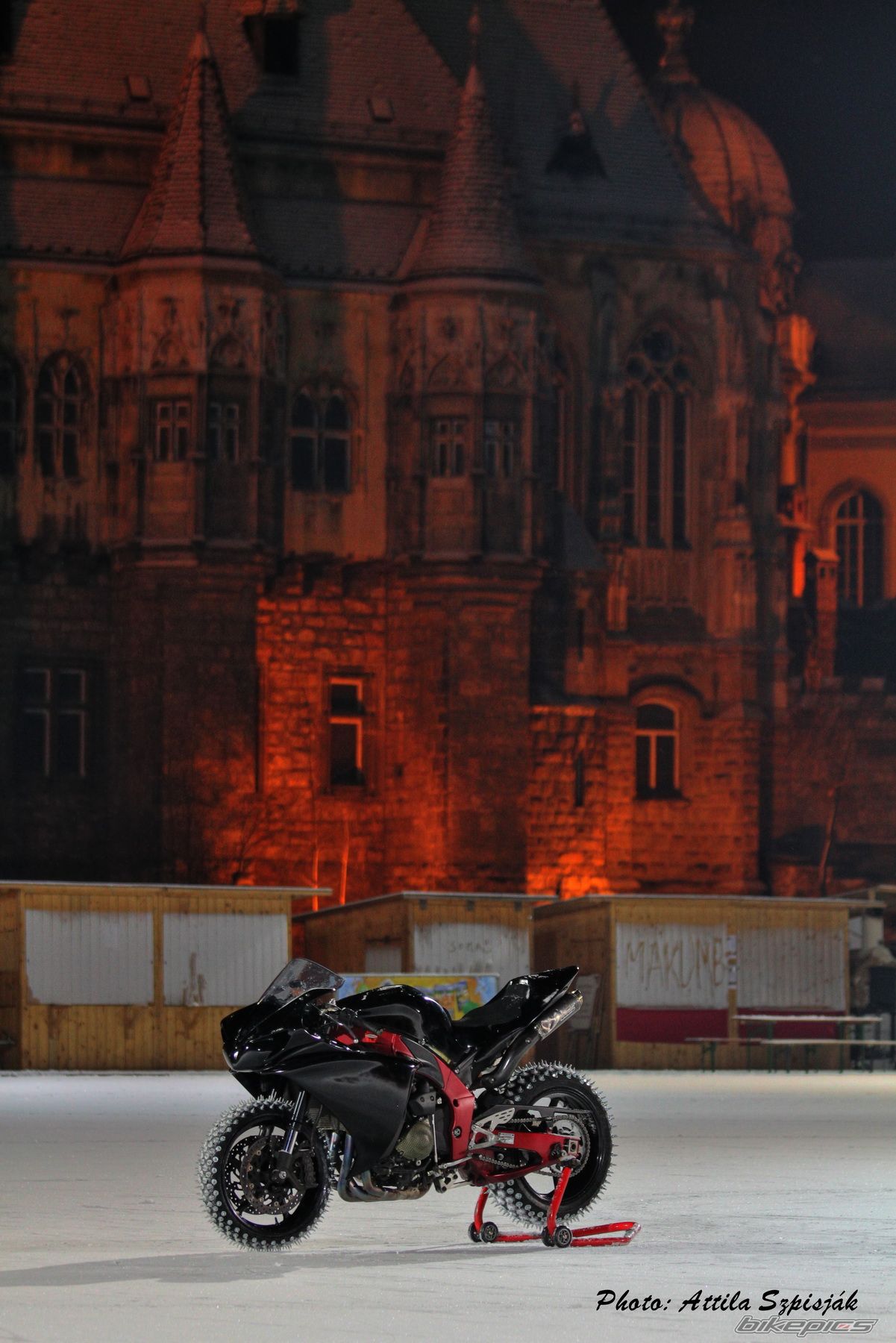 2009 YAMAHA YZF R1 | Picture 2514236 motorcycle photo