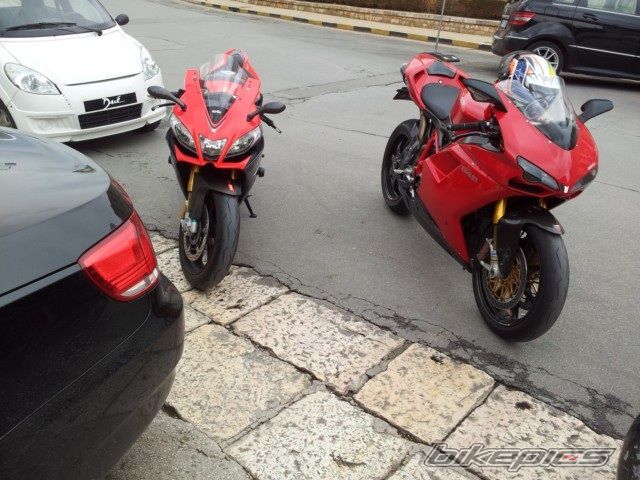 2011 APRILIA RSV4 | Picture 2515024 motorcycle photo