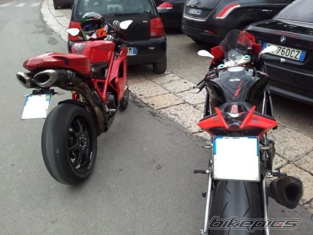 2011 APRILIA RSV4 | Picture 2515025 motorcycle photo