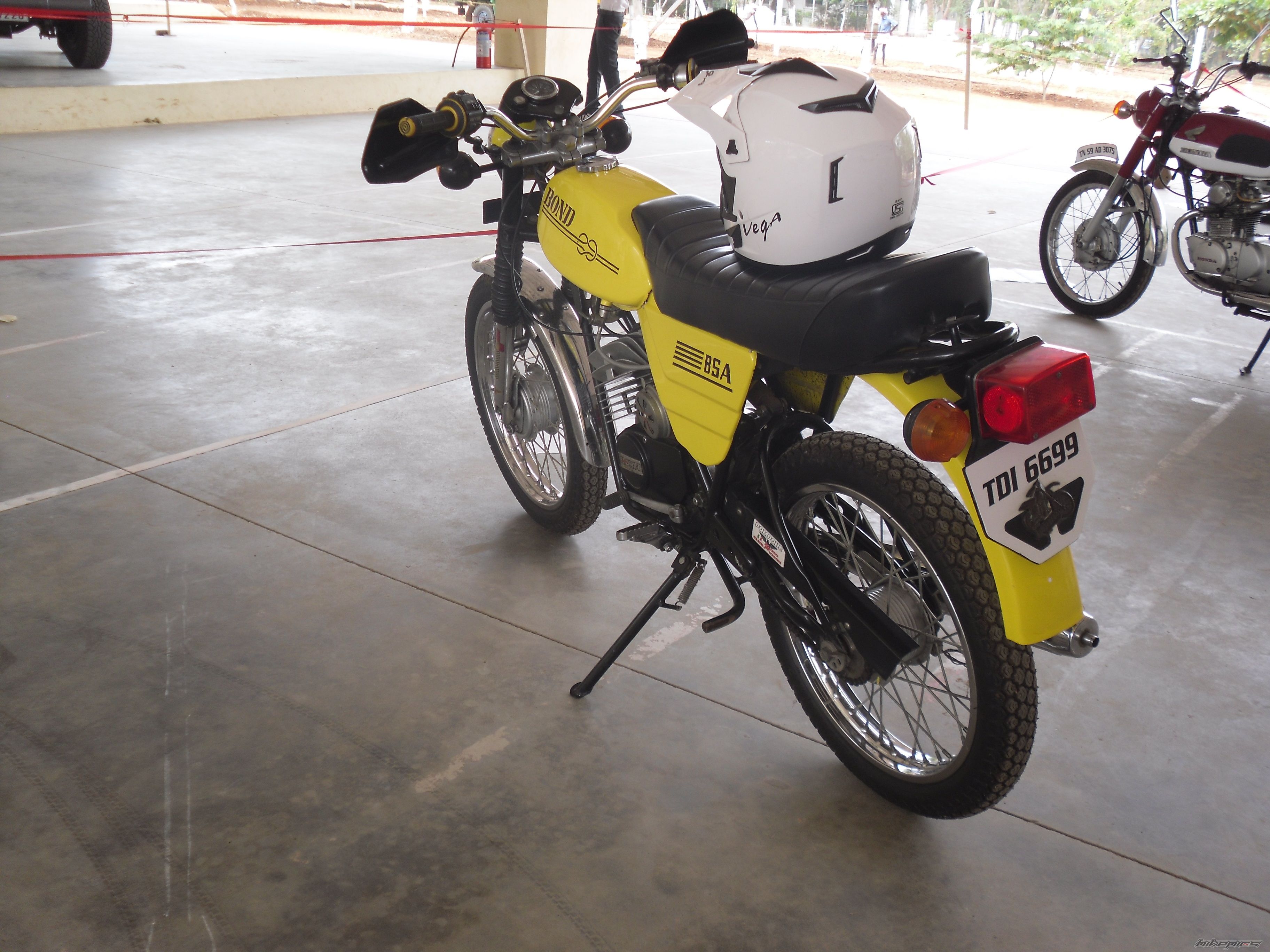 1985 HERO HONDA CD 100 | Picture 2517046 motorcycle photo