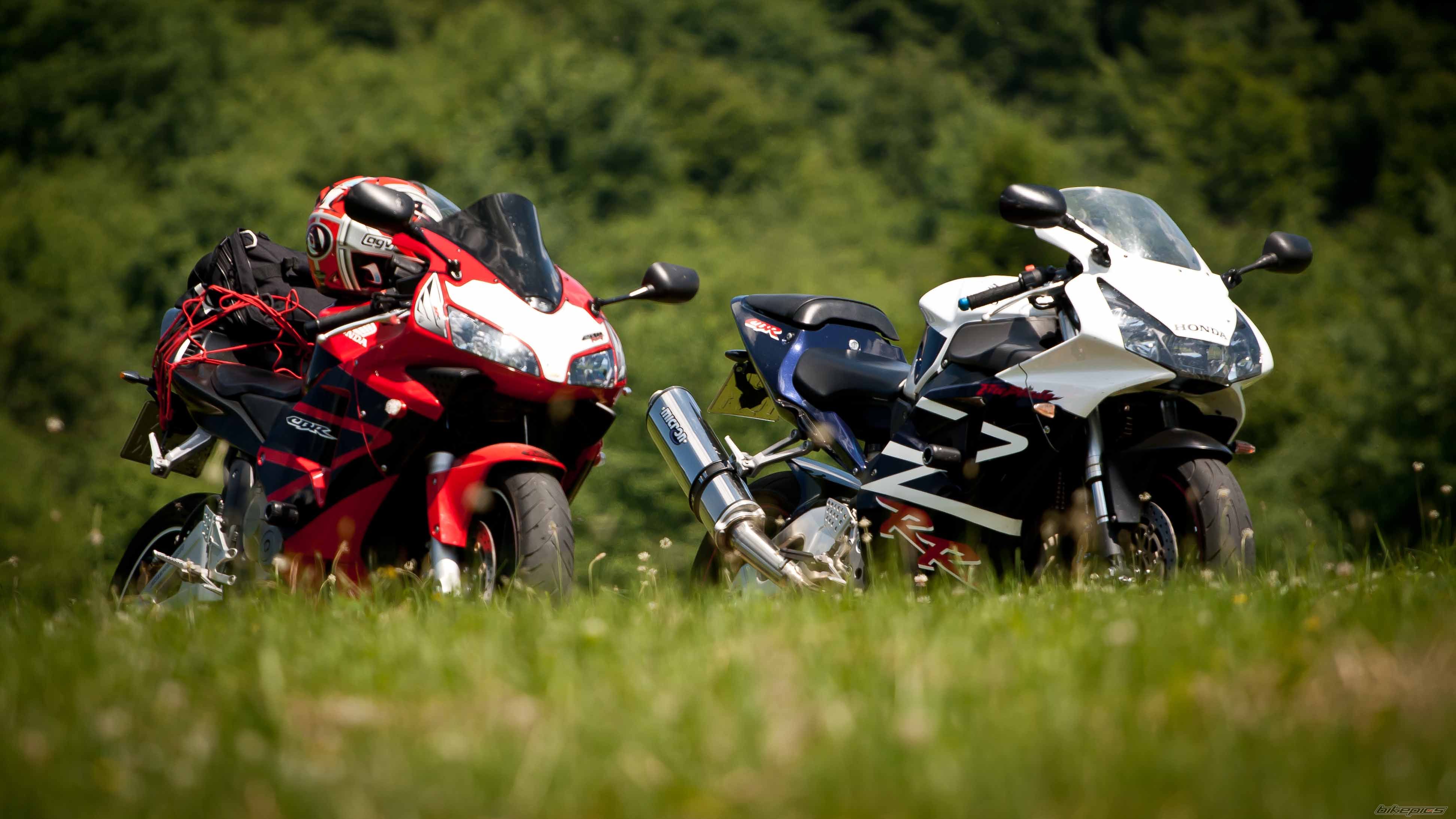 2002 HONDA CBR 900 | Picture 2517519 motorcycle photo