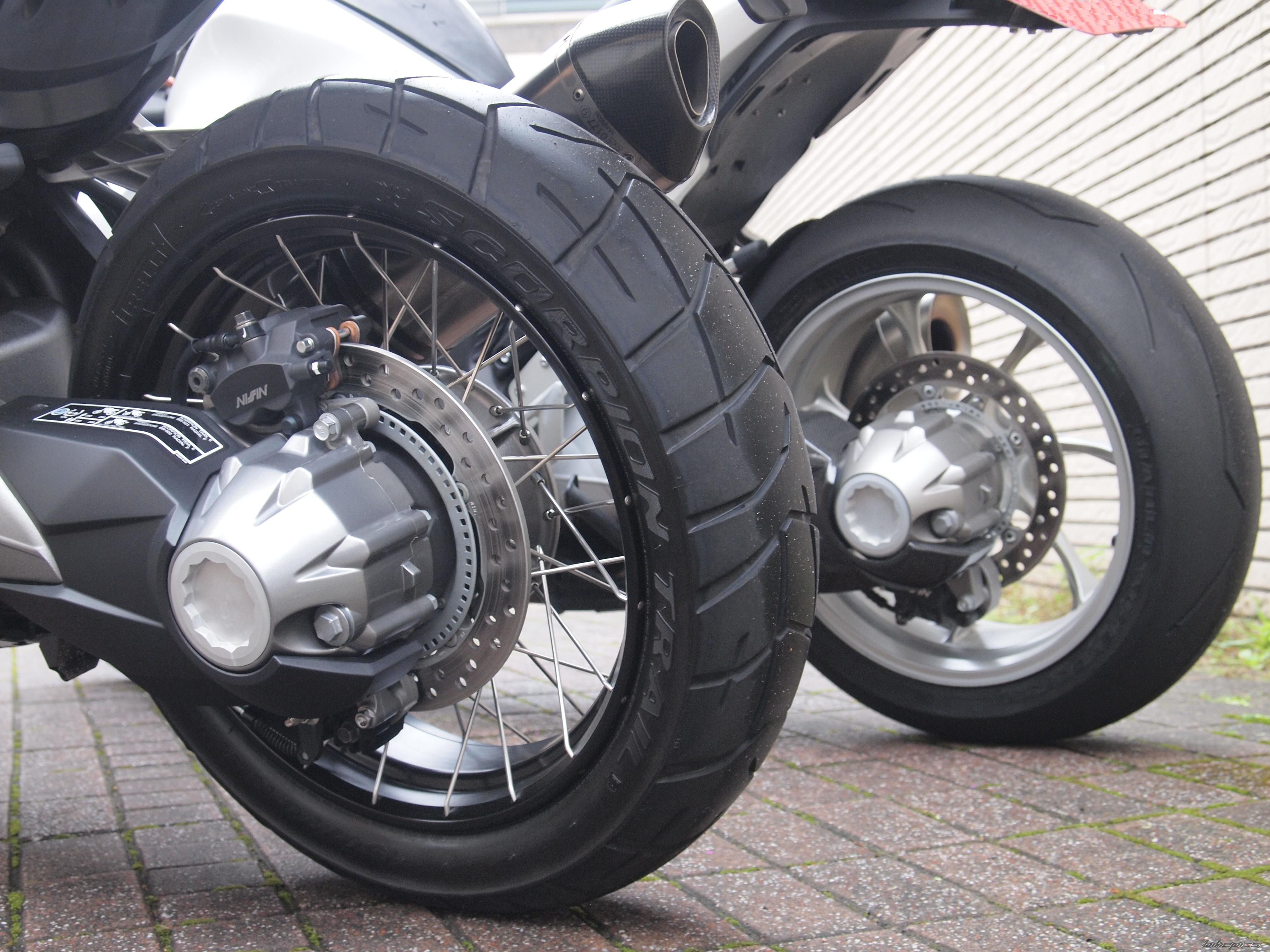 2012 HONDA CROSSTOURER | Picture 2517683 motorcycle photo