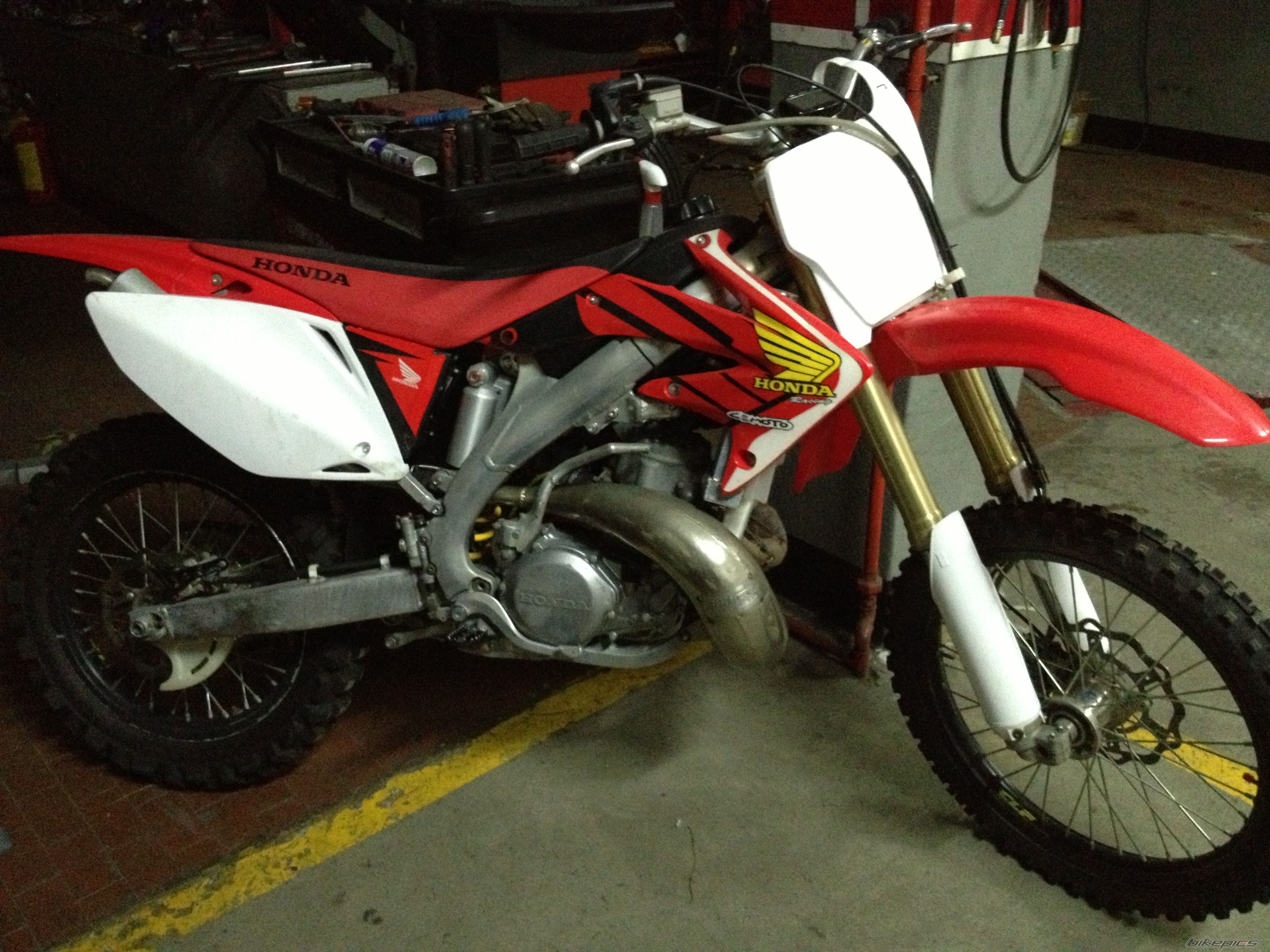 2005 HONDA CR500AF | Picture 2519166 motorcycle photo