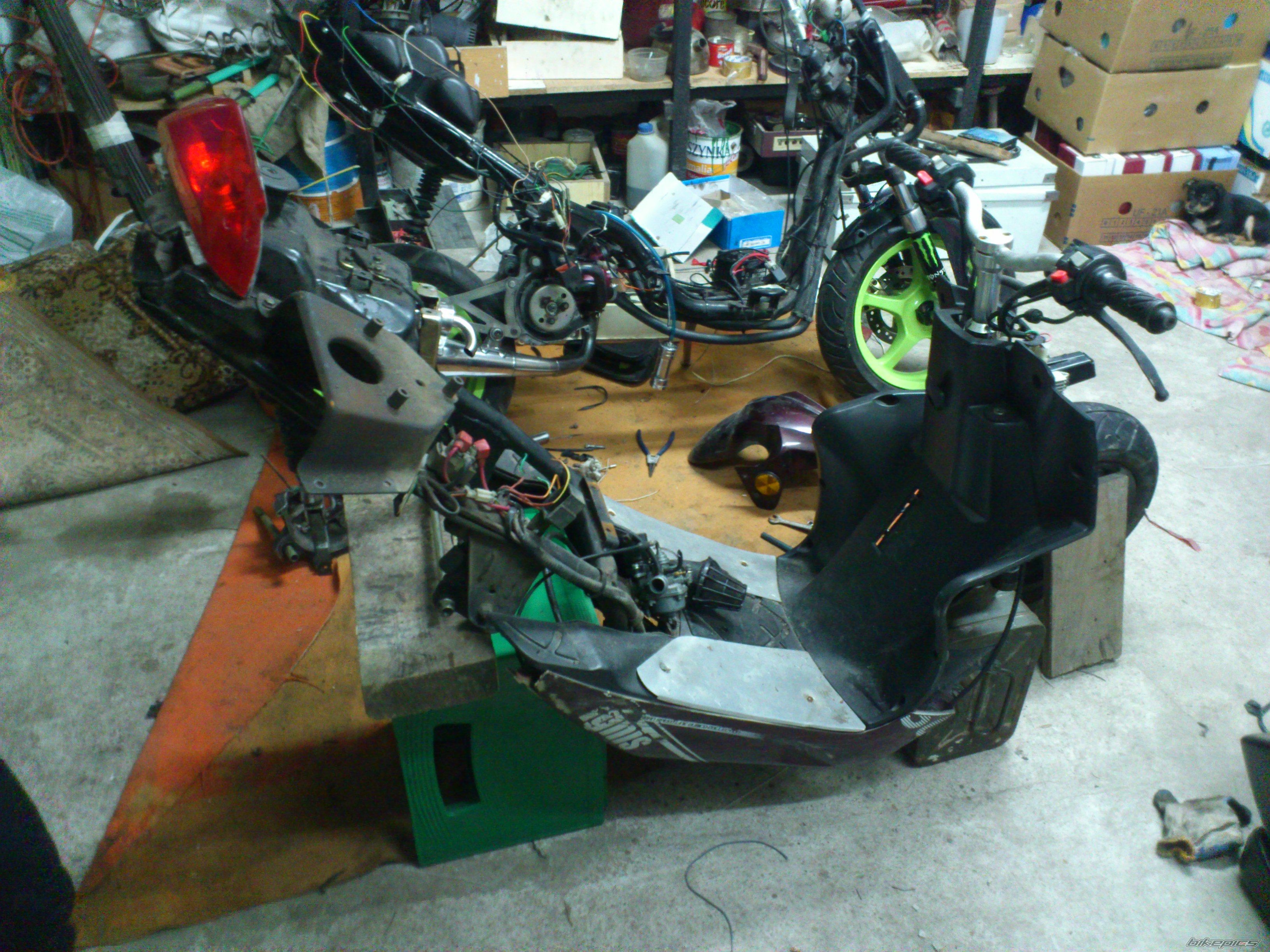 2002 YAMAHA AEROX 50 | Picture 2521341 motorcycle photo