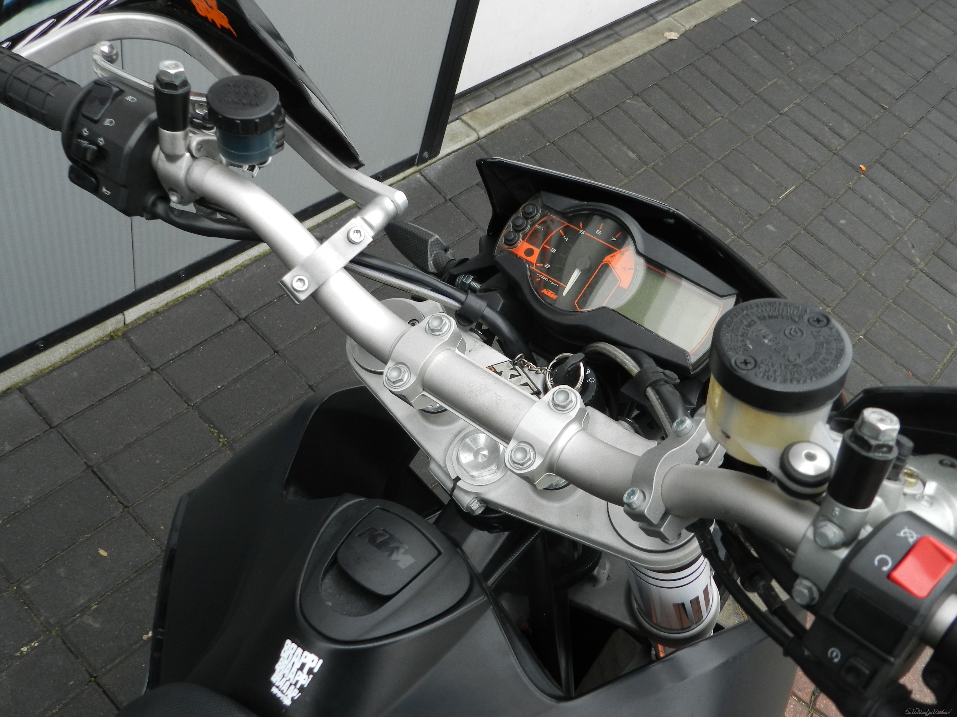 2008 KTM 690 SUPERMOTO | Picture 2521707 motorcycle photo