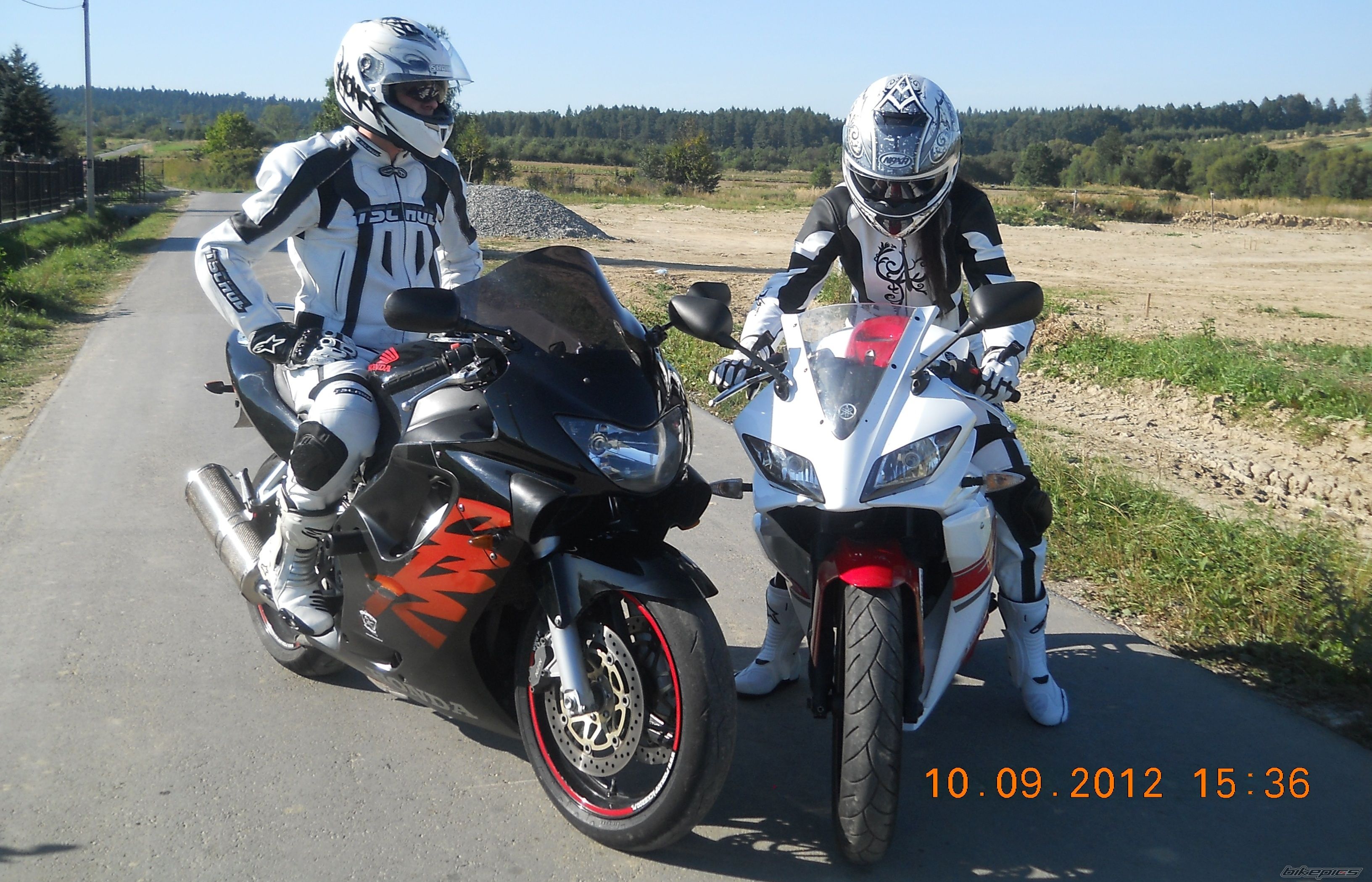 2000 HONDA CBR 600 F4 | Picture 2522558 motorcycle photo