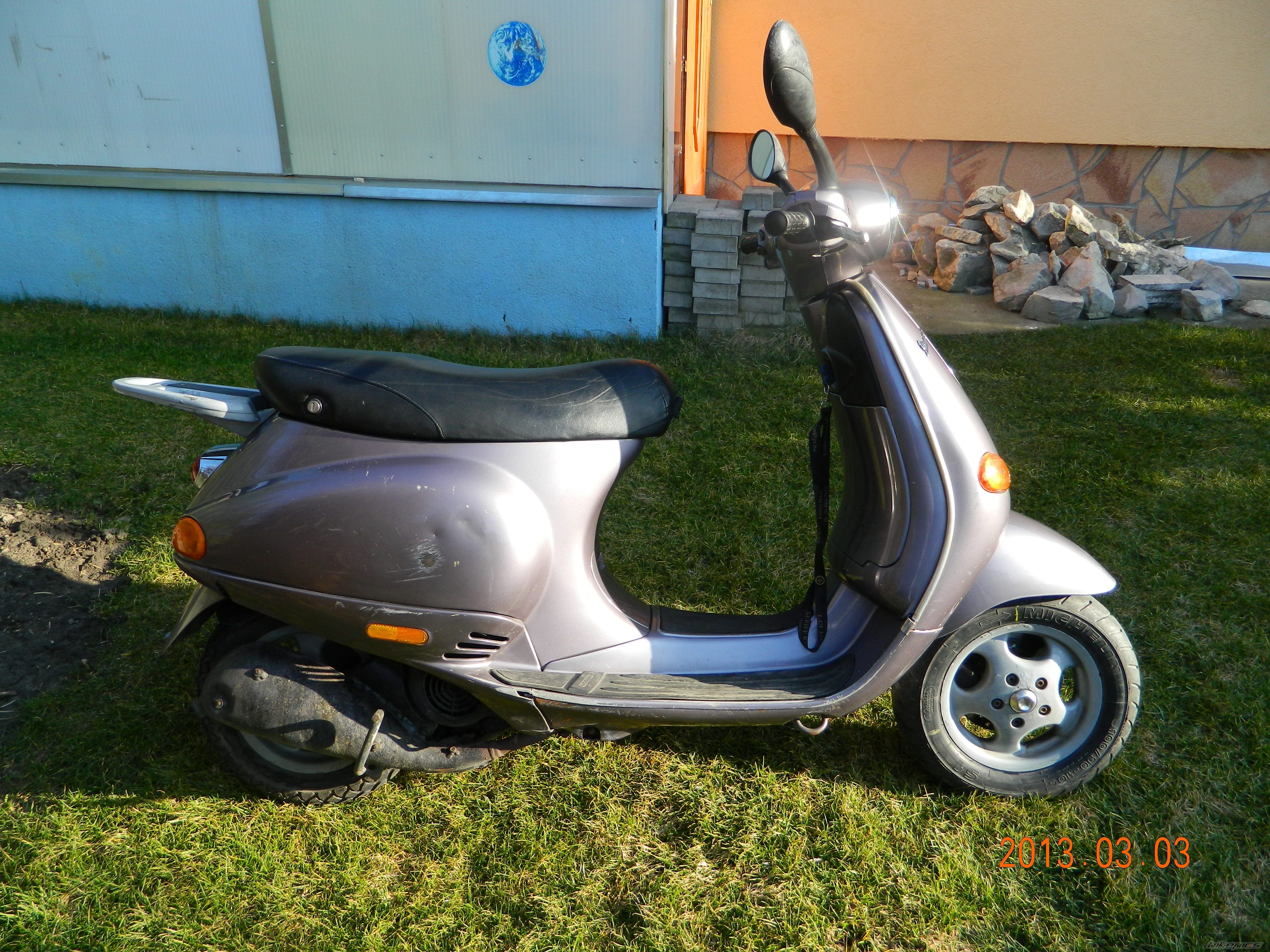 1999 PIAGGIO VESPA ET4 125CC | Picture 2525577 motorcycle photo