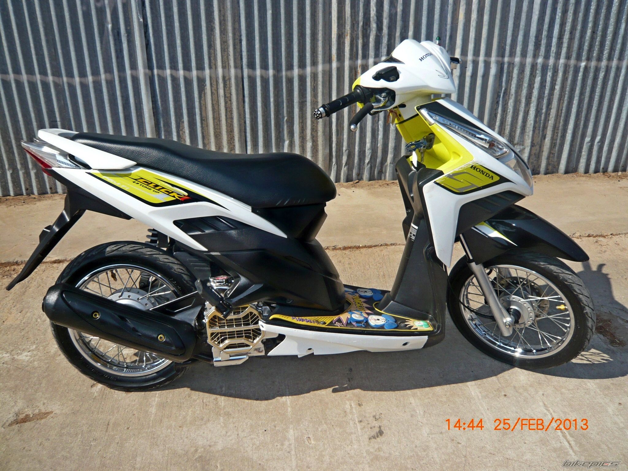 2011 HONDA CLICK | Picture 2527564 motorcycle photo