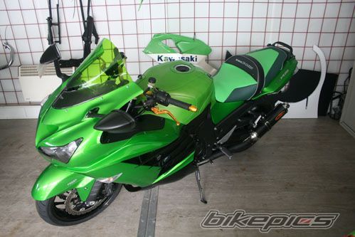 2012 KAWASAKI ZZR 1400 | Picture 2529287 motorcycle photo