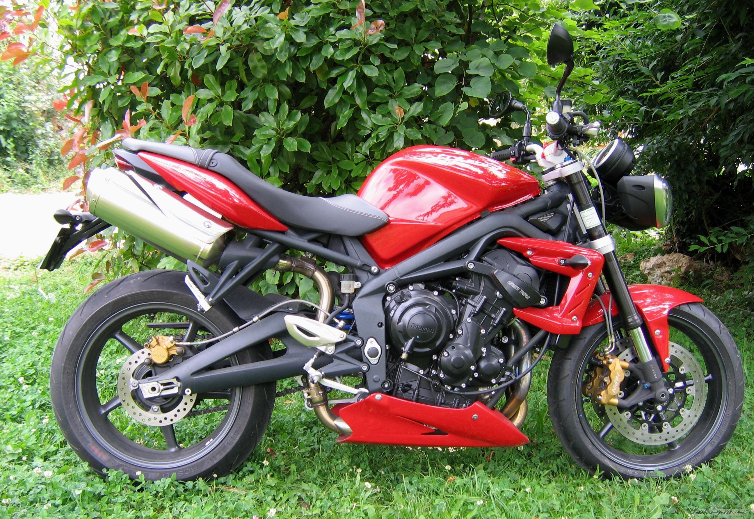 2012 TRIUMPH STREET TRIPLE R | Picture 2529977 motorcycle photo