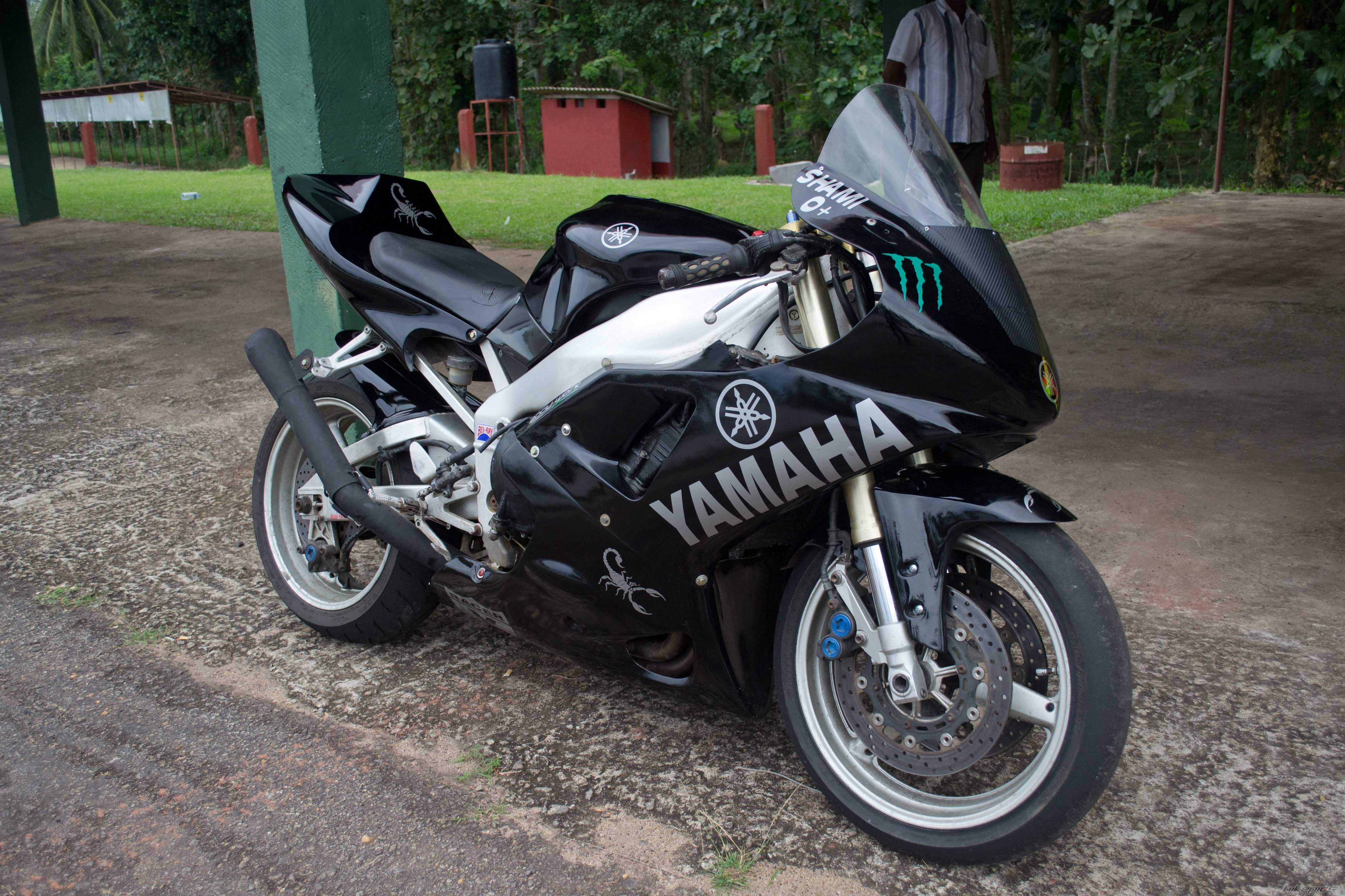 1999 YAMAHA YZF R1 | Picture 2530808 motorcycle photo