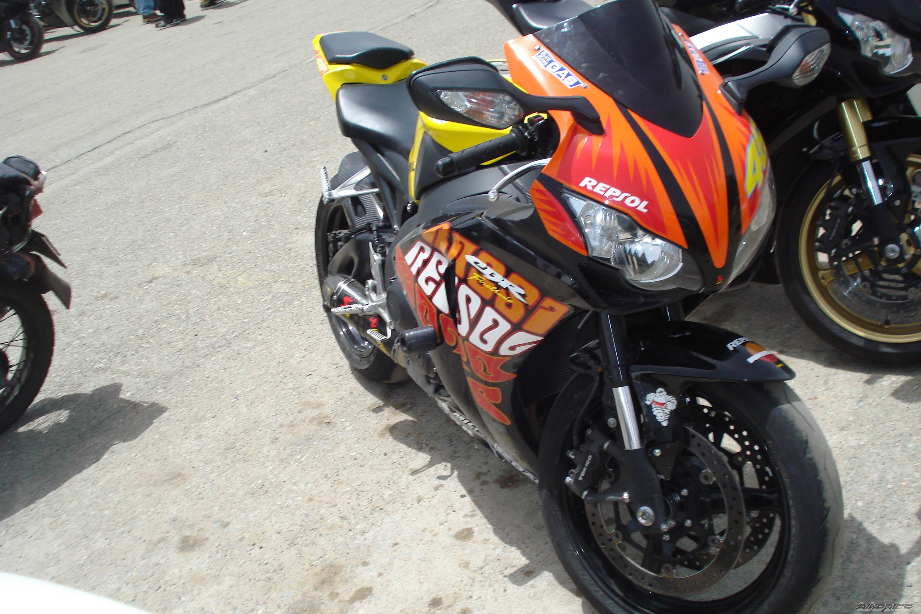 2011 HONDA CBR 1000RR SC59 | Picture 2531575 motorcycle photo