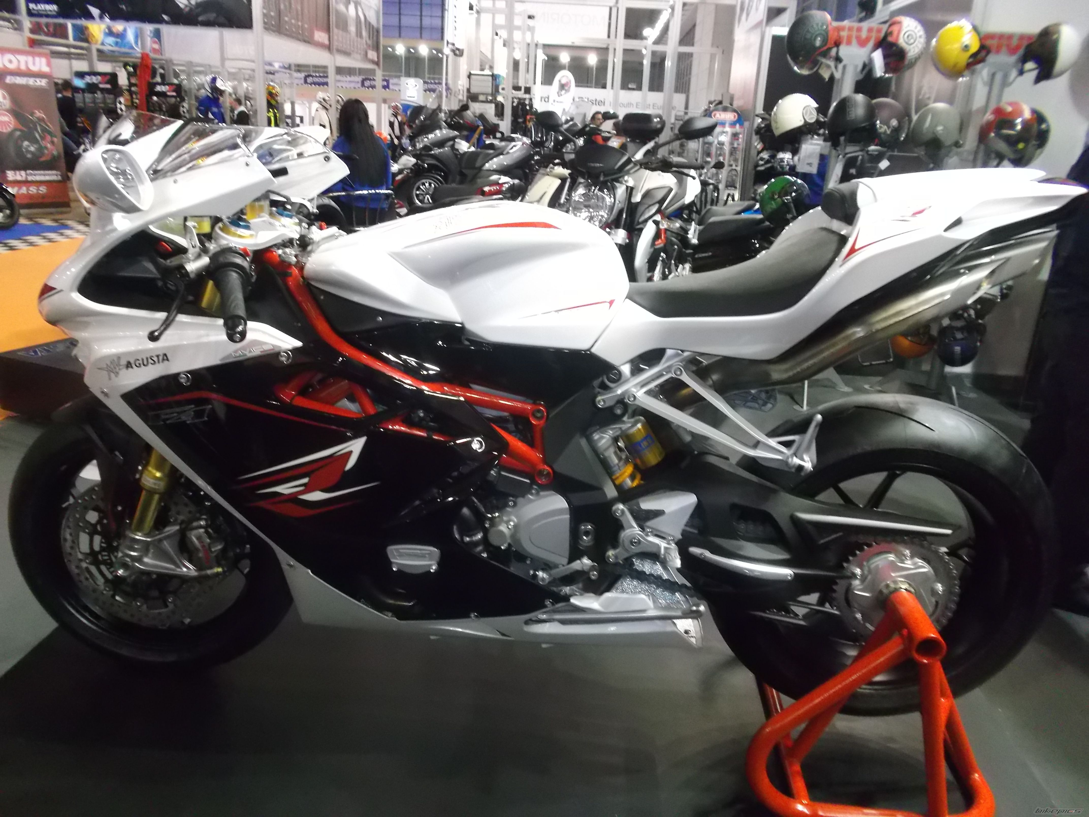 2013 MV AGUSTA F4RR CORSACORTA | Picture 2532347 motorcycle photo
