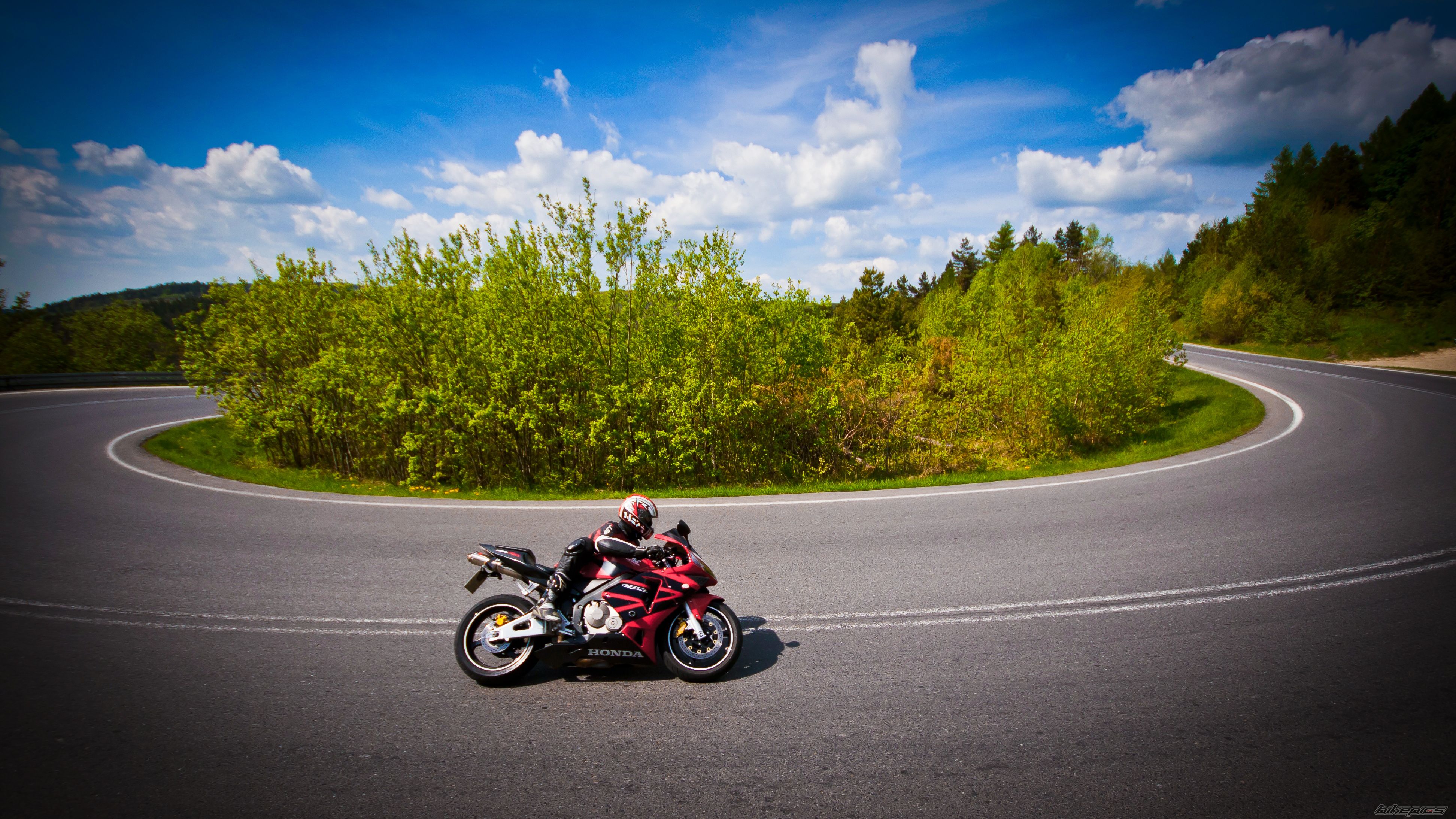    | Picture 2536771 motorcycle photo