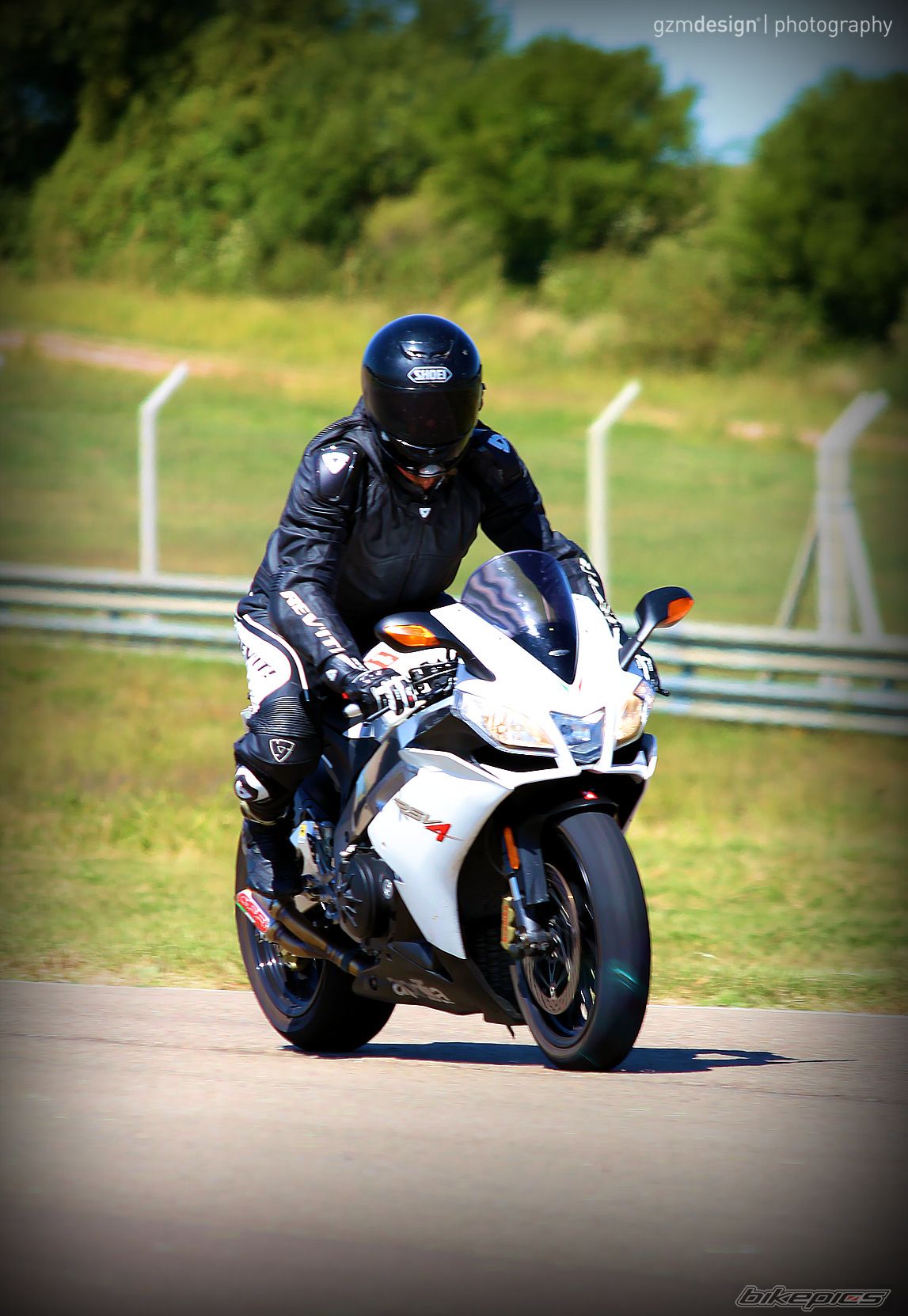 2011 APRILIA RSV4 | Picture 2538067 motorcycle photo