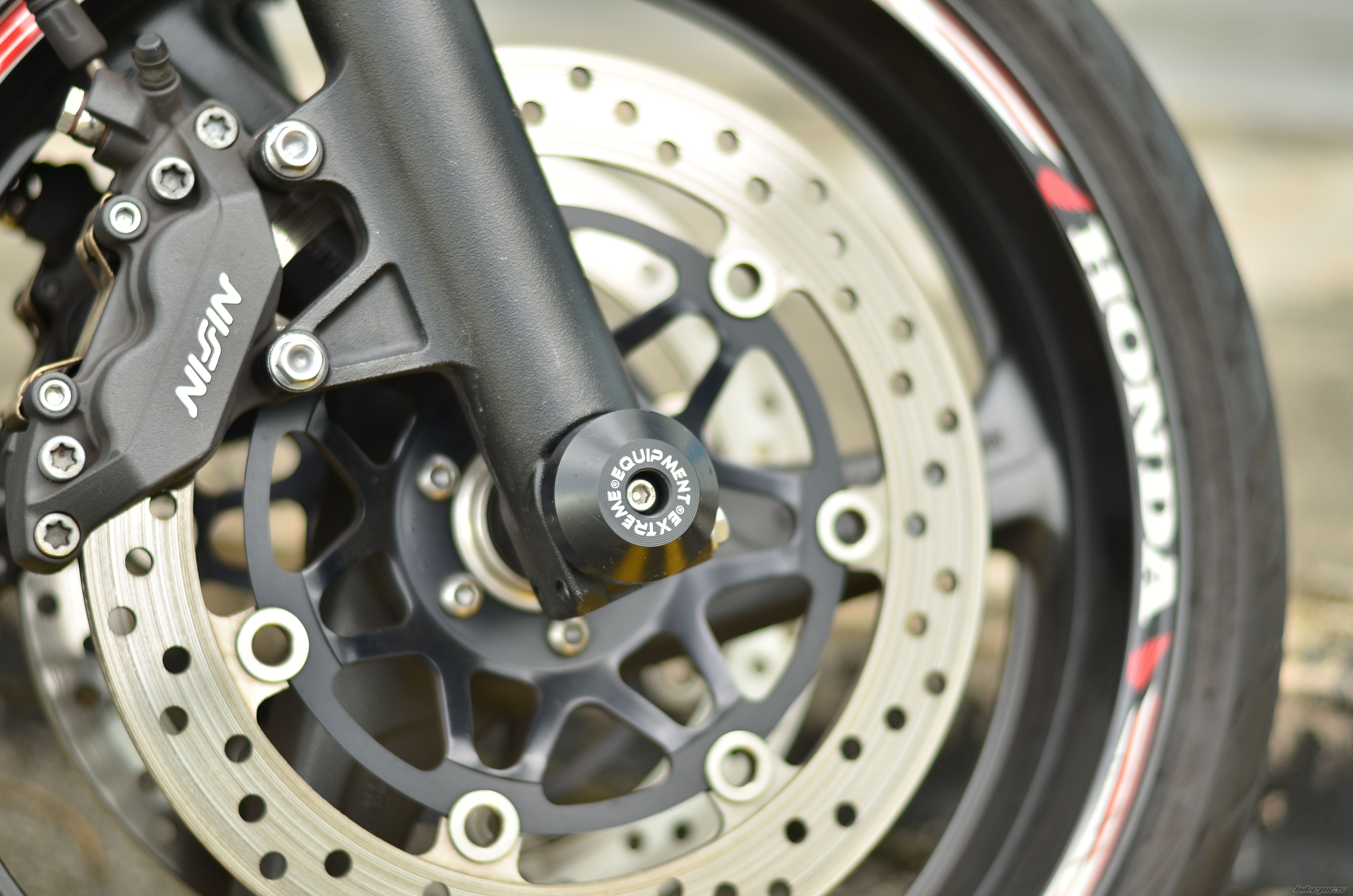 2011 HONDA CB400 REVO | Picture 2539901 motorcycle photo