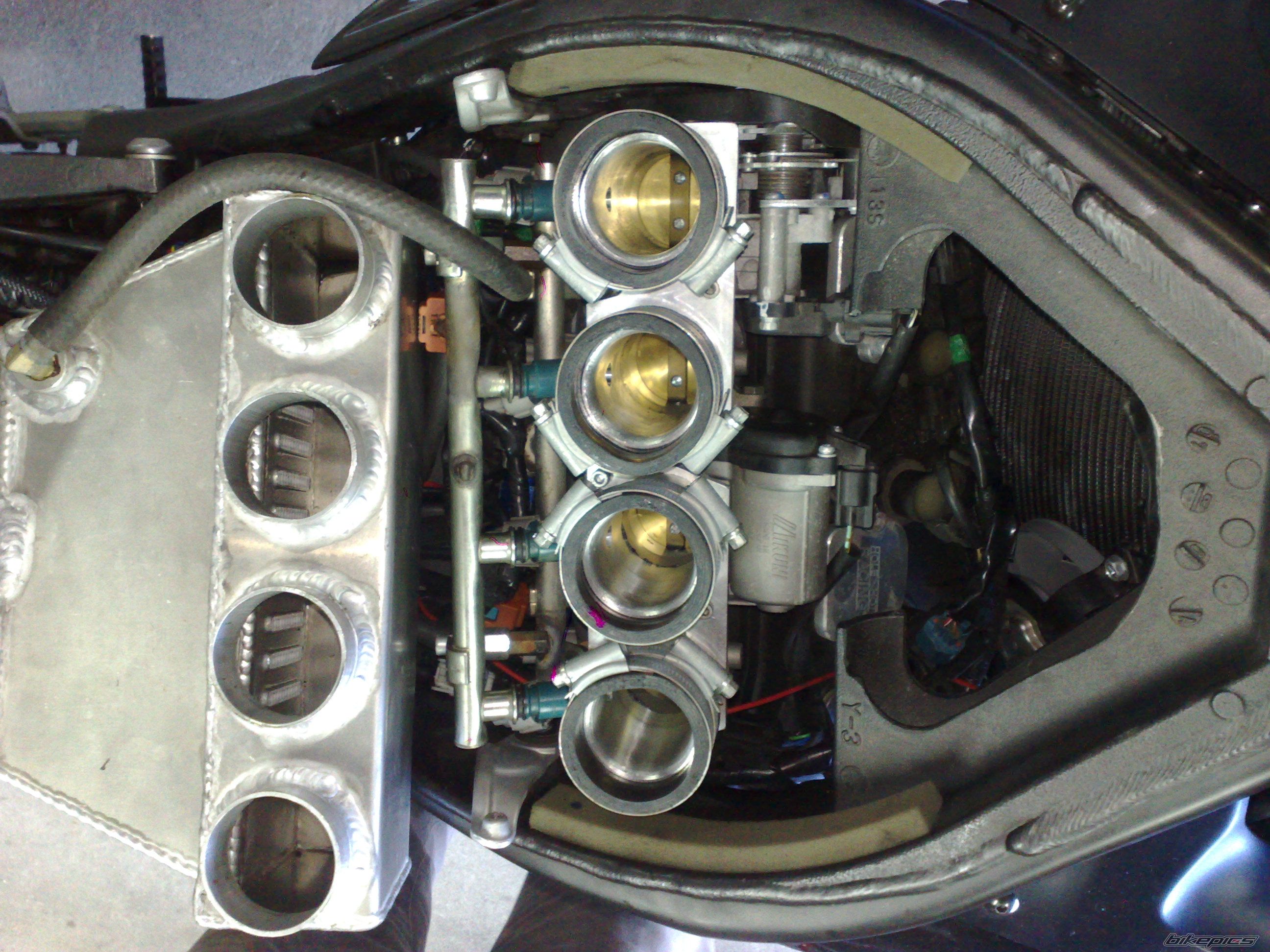2009 YAMAHA R6 | Picture 2541332 motorcycle photo