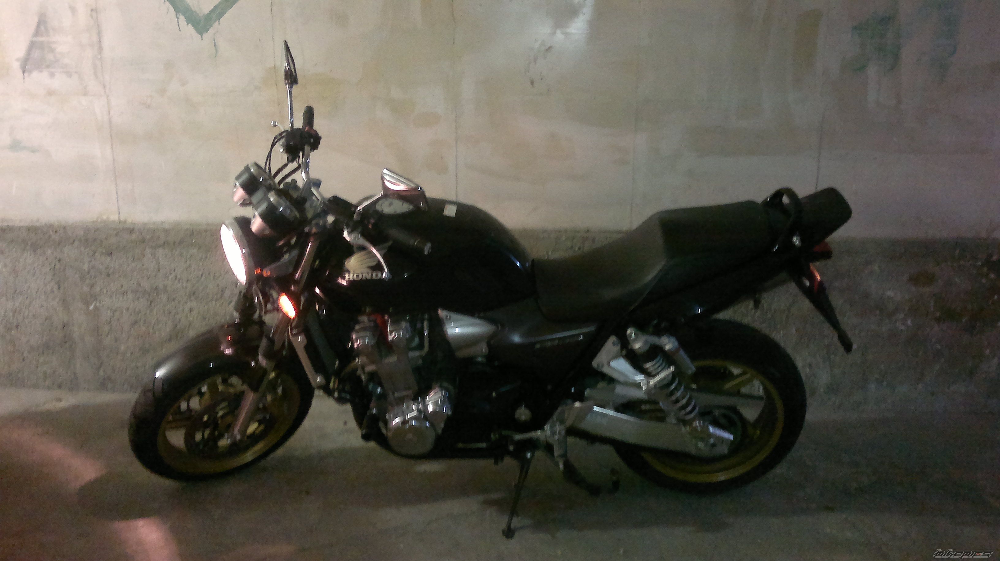 2006 HONDA CB1300 | Picture 2541583 motorcycle photo