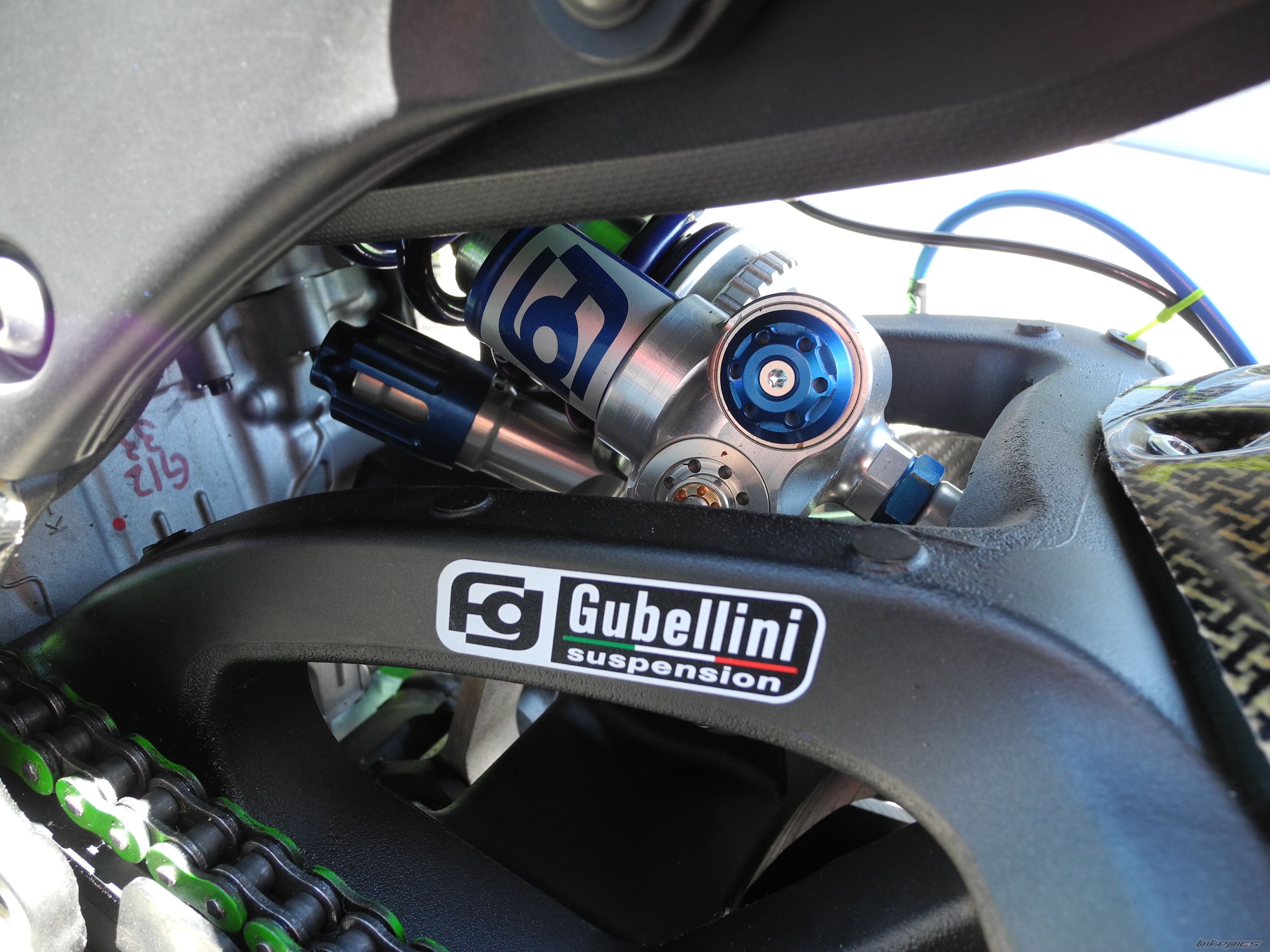 2012 KAWASAKI ZX 10R | Picture 2542115 motorcycle photo