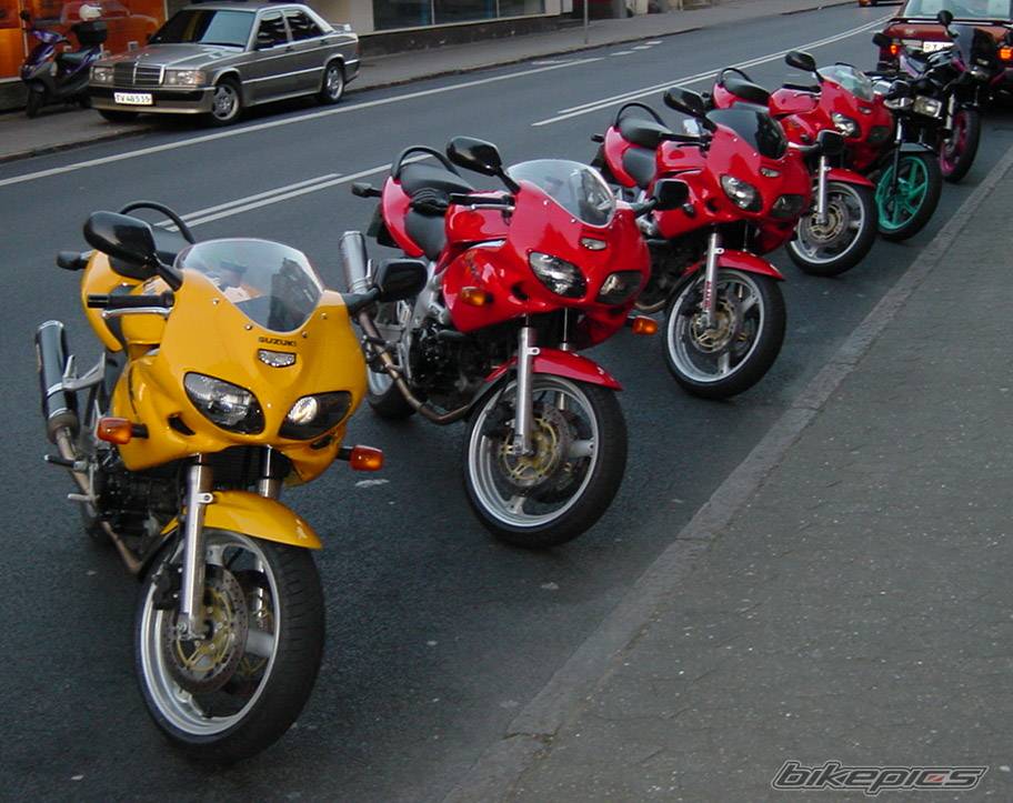 1999 SUZUKI SV 650S | Picture 2543 motorcycle photo