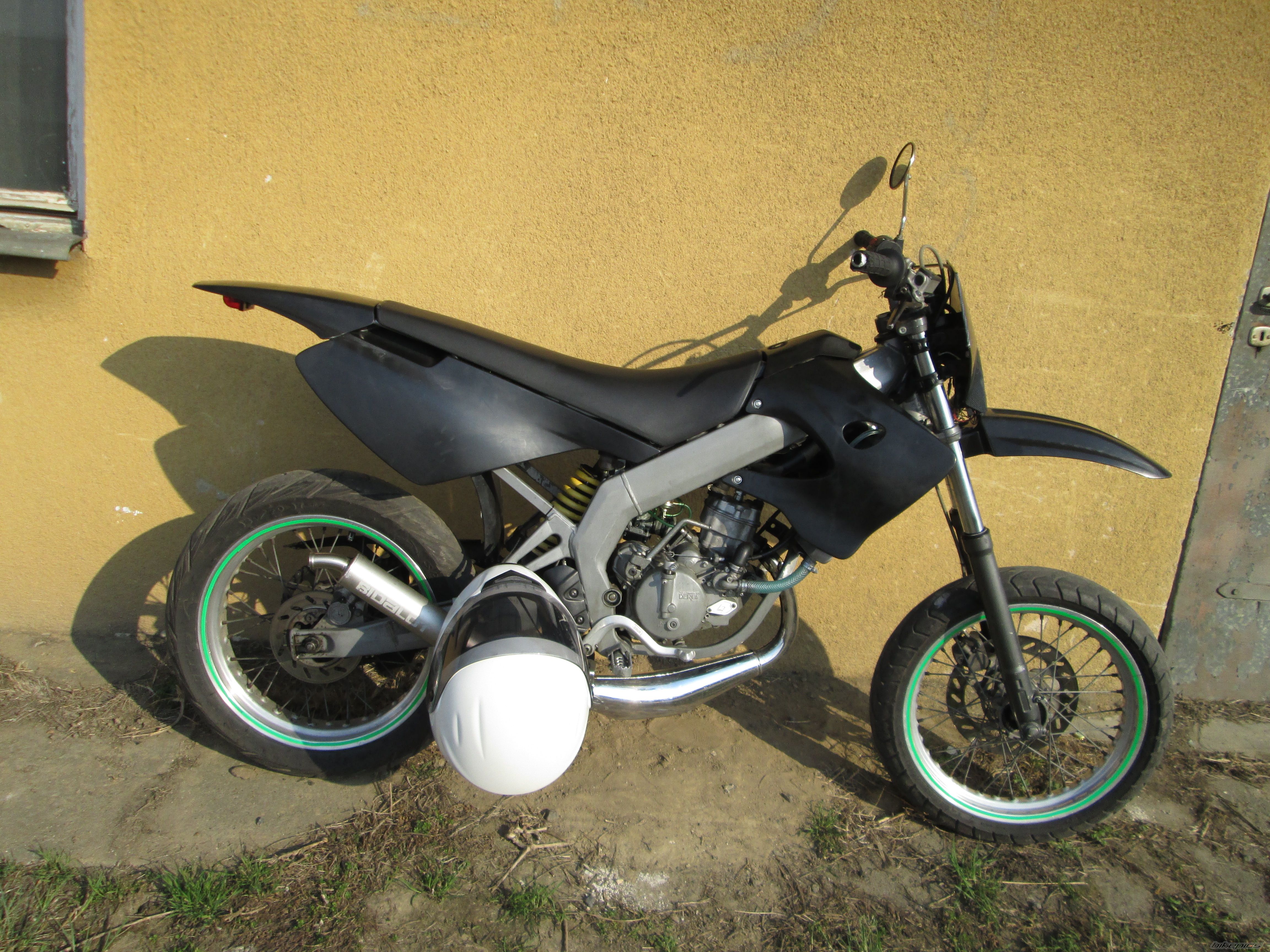 2004 DERBI SENDA XRACE SM 50 | Picture 2544159 motorcycle photo