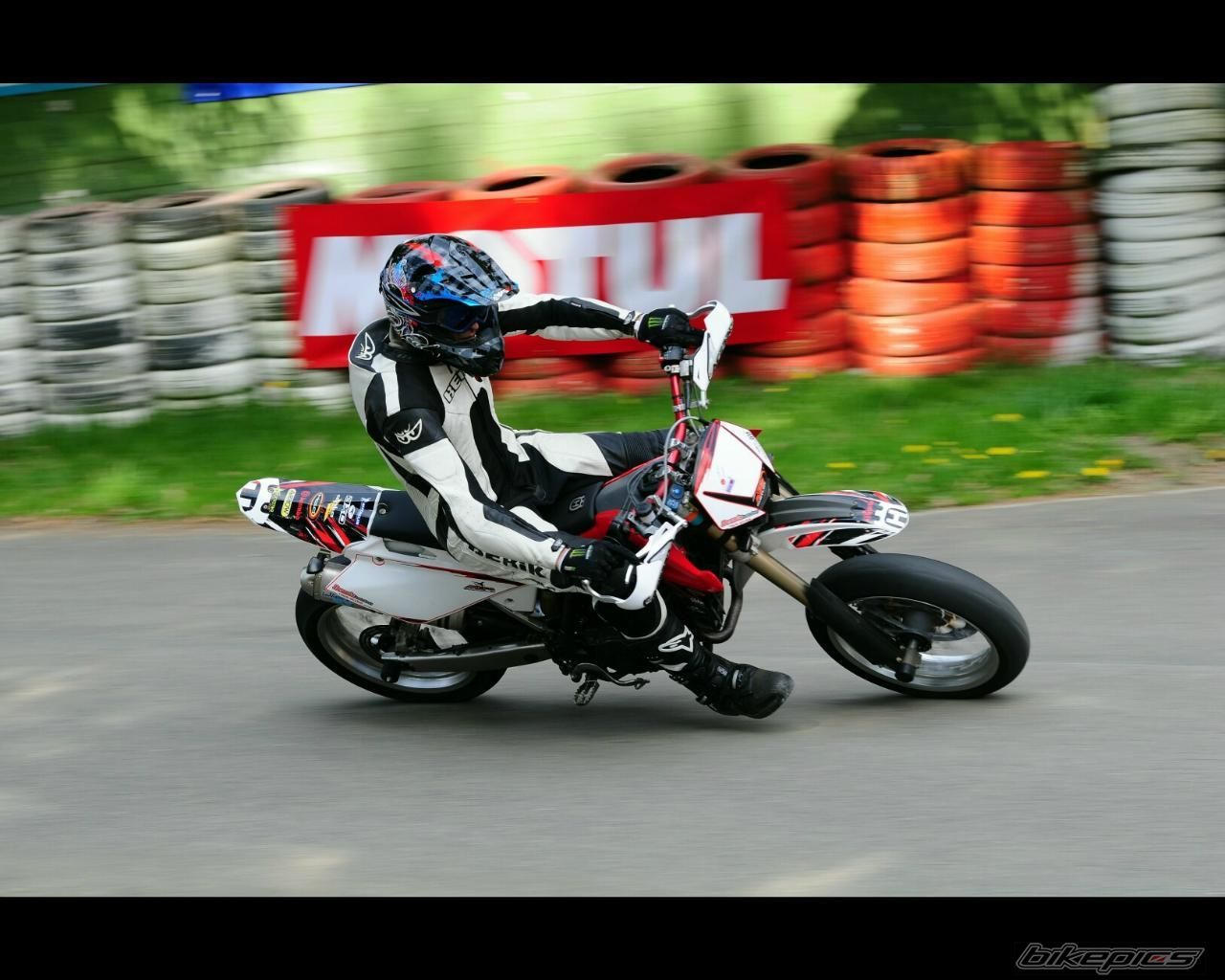 2004 HUSQVARNA SM 450 R | Picture 2544932 motorcycle photo