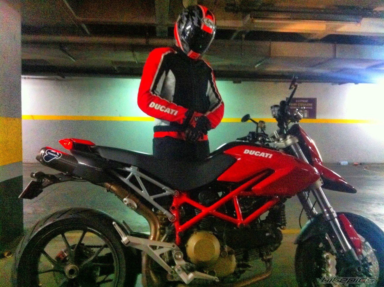 2008 DUCATI HYPERMOTARD 1100 | Picture 2546676 motorcycle photo