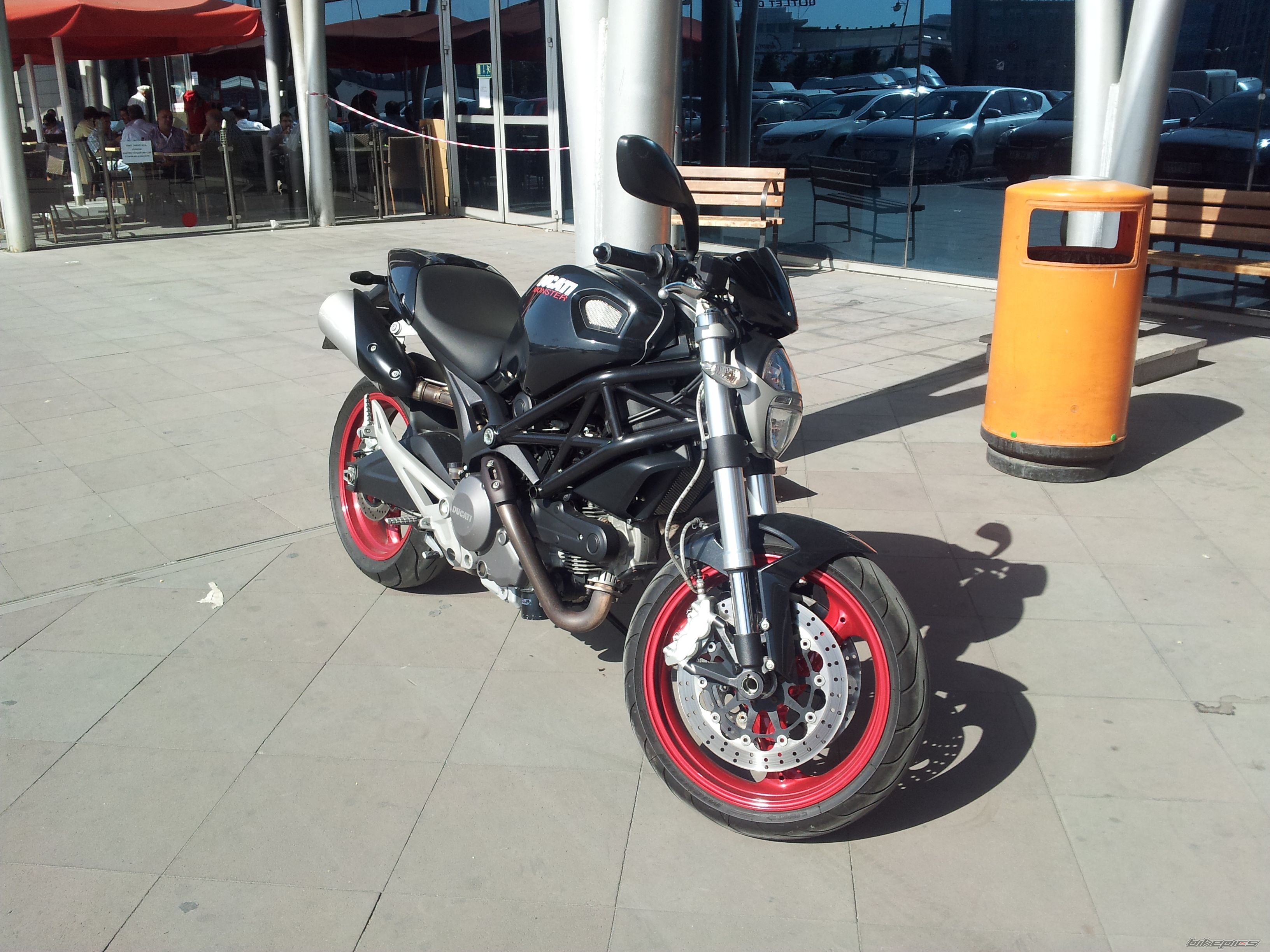 2010 DUCATI MONSTER 696 | Picture 2547157 motorcycle photo