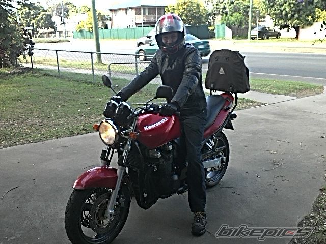 2000 KAWASAKI ZR 7 | Picture 2549444 motorcycle photo