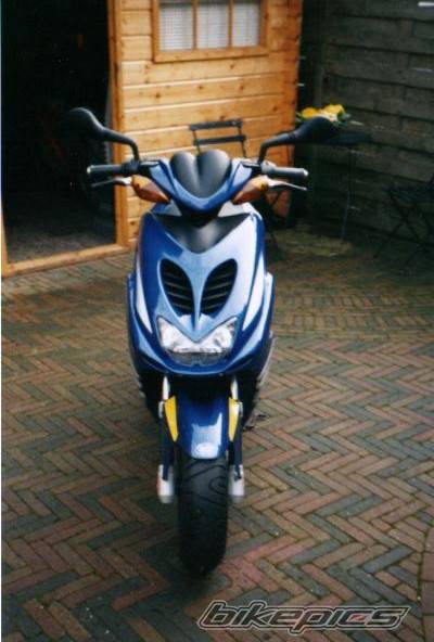 2001 YAMAHA AEROX 50 | Picture 2550 motorcycle photo