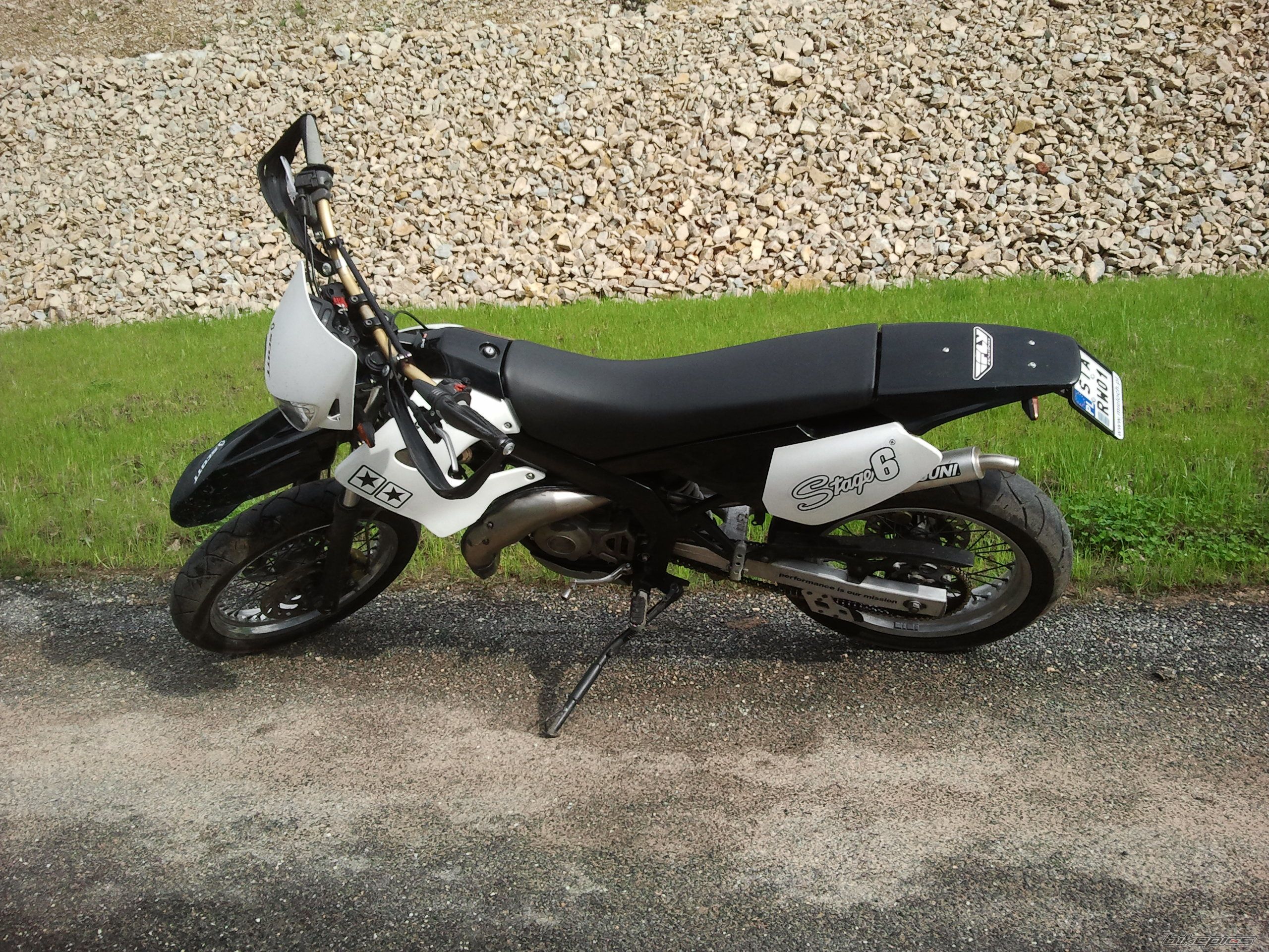 2004 DERBI SENDA DRD SM 50 | Picture 2550271 motorcycle photo