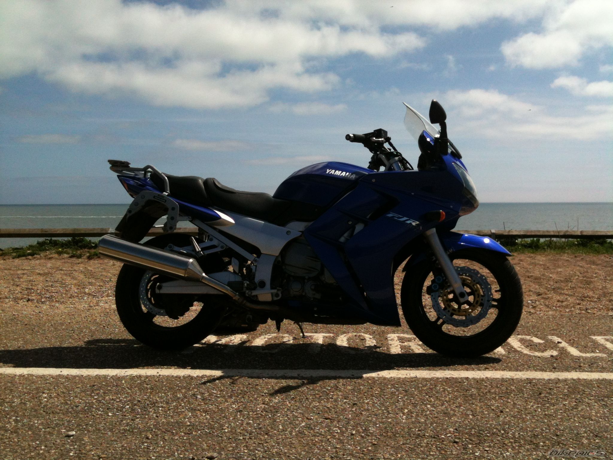 2001 YAMAHA FJR 1300 | Picture 2551219 motorcycle photo