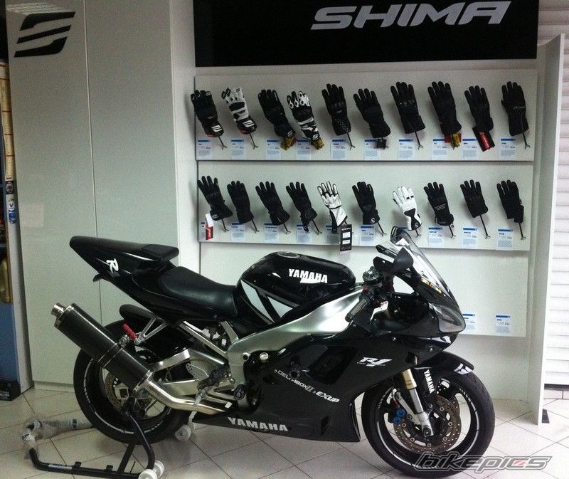 2000 YAMAHA YZF R1 | Picture 2554250 motorcycle photo