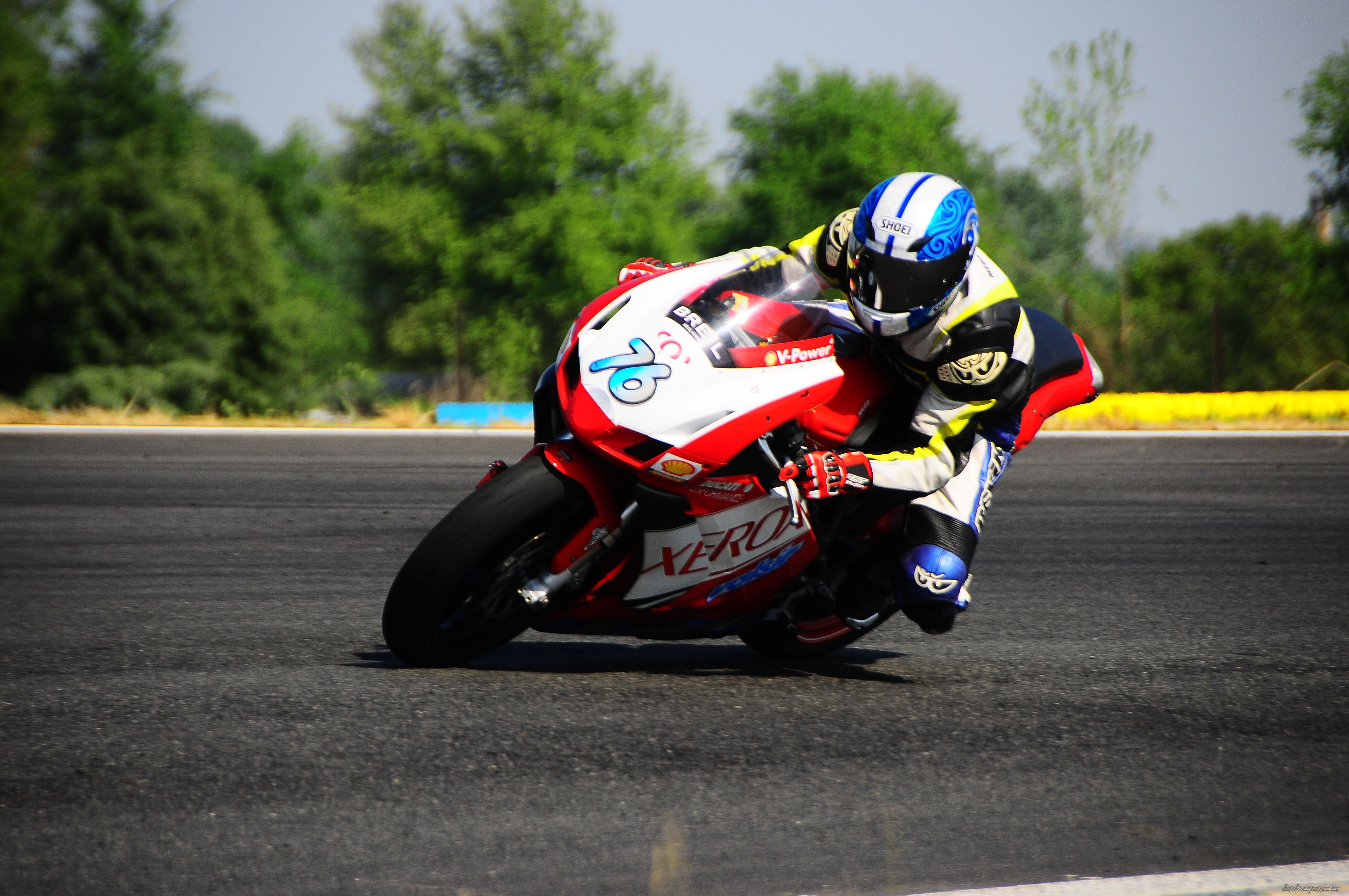2004 DUCATI 749 | Picture 2555179 motorcycle photo