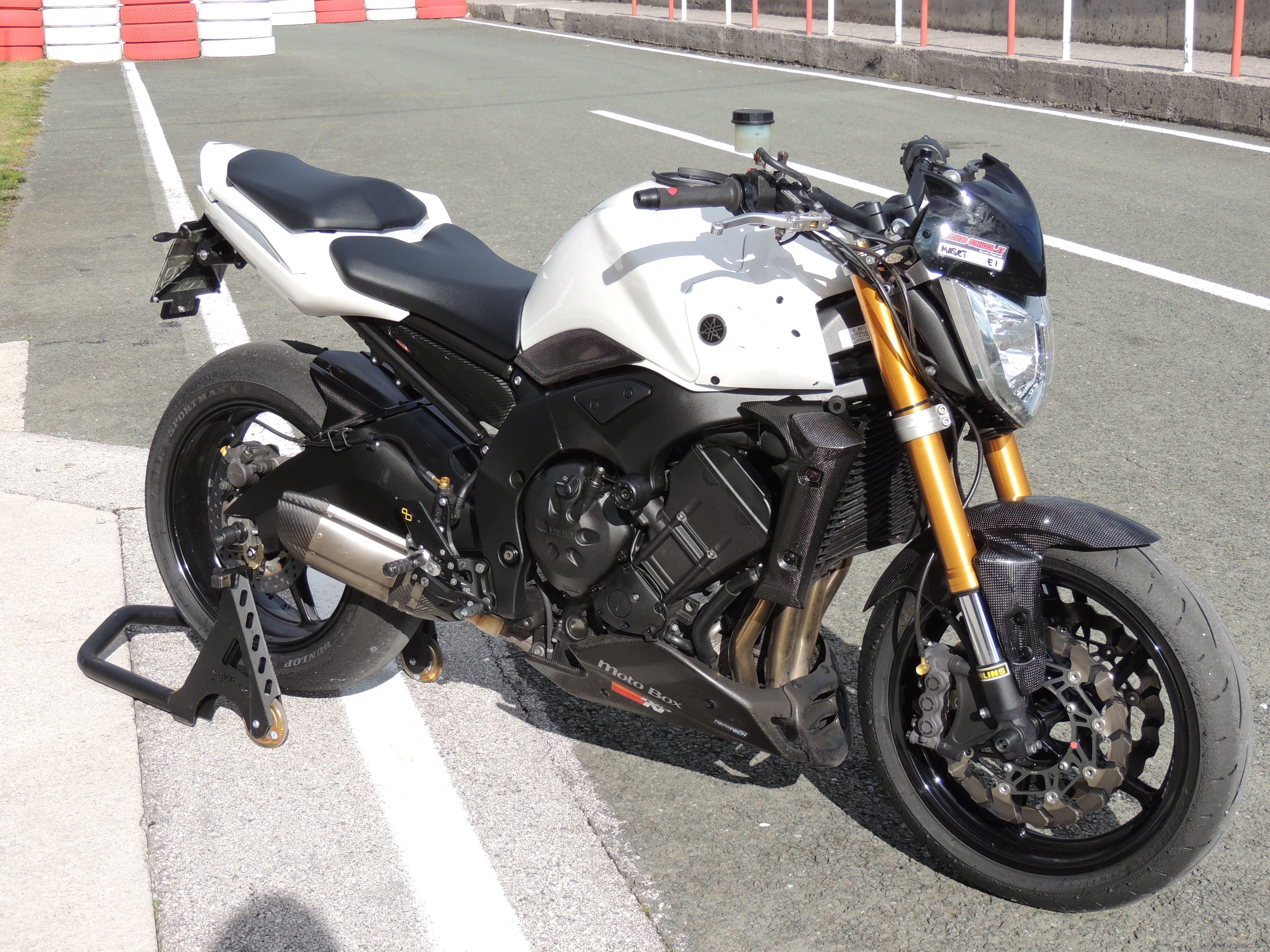 2007 YAMAHA FZ1 NAKED | Picture 2556044 motorcycle photo
